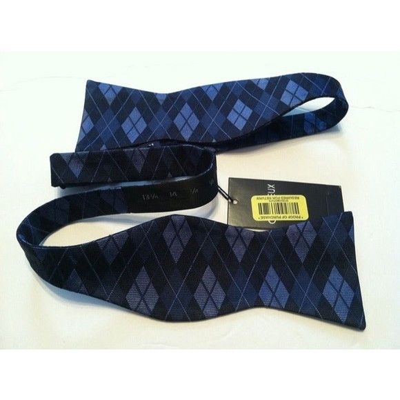 Daniel Cremieux DANIEL CREMIEUX NEW BLUE 100%SILK BOW TIE Size ONE SIZE - 2 Thumbnail