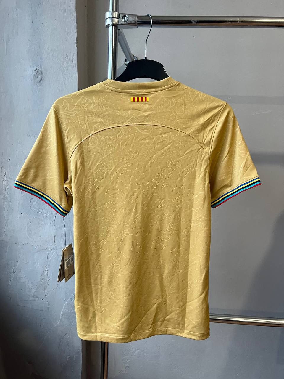 Nike NEW 2022/23 BARCELONA FC AWAY SOCCER JERSEY FOOTBALL SHIRTXS Size US XS / EU 42 / 0 - 14 Thumbnail