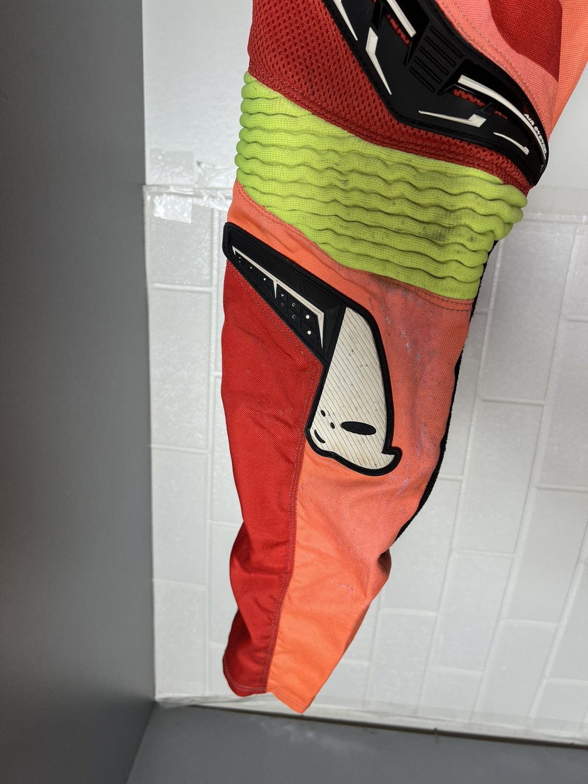 Fox Racing VINTAGE UFO PLAST MOTORCYCLE RACING PANTS BIKE RETRO Y2K 90s Size US 28 / EU 44 - 11 Thumbnail