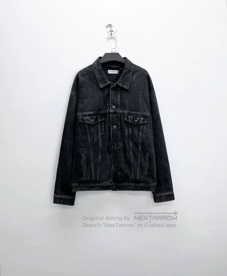 Balenciaga Balenciaga Black Washed Distressed Back Embroidered Flag L Size XS / US 0-2 / IT 36-38 - 1 Thumbnail