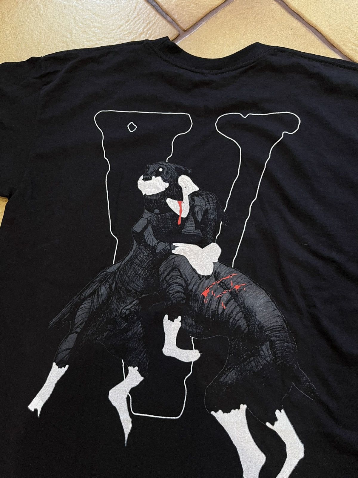 City Morgue × Vlone Vlone x City Morgue Dogs T-shirt Size US XL / EU 56 / 4 - 4 Thumbnail