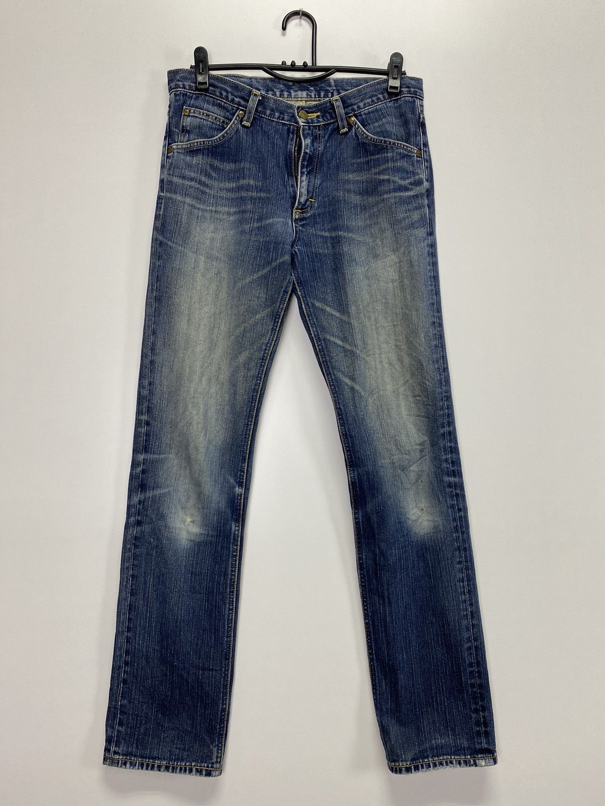 Lee × Vintage Vintage Lee distressed jeans Size US 32 / EU 48 - 1 Thumbnail