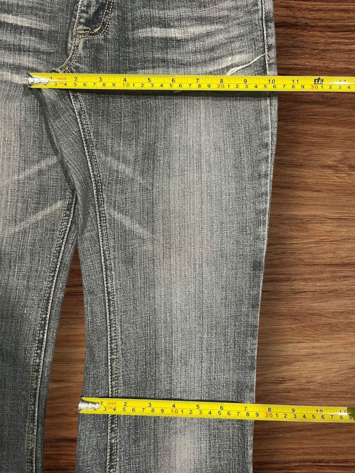 Japanese Brand × Le Grande Bleu (L.G.B.) Vintage Japanese Brand Grey Washed Distressed Flare Jeans Size 27" / US 4 / IT 40 - 13 Thumbnail