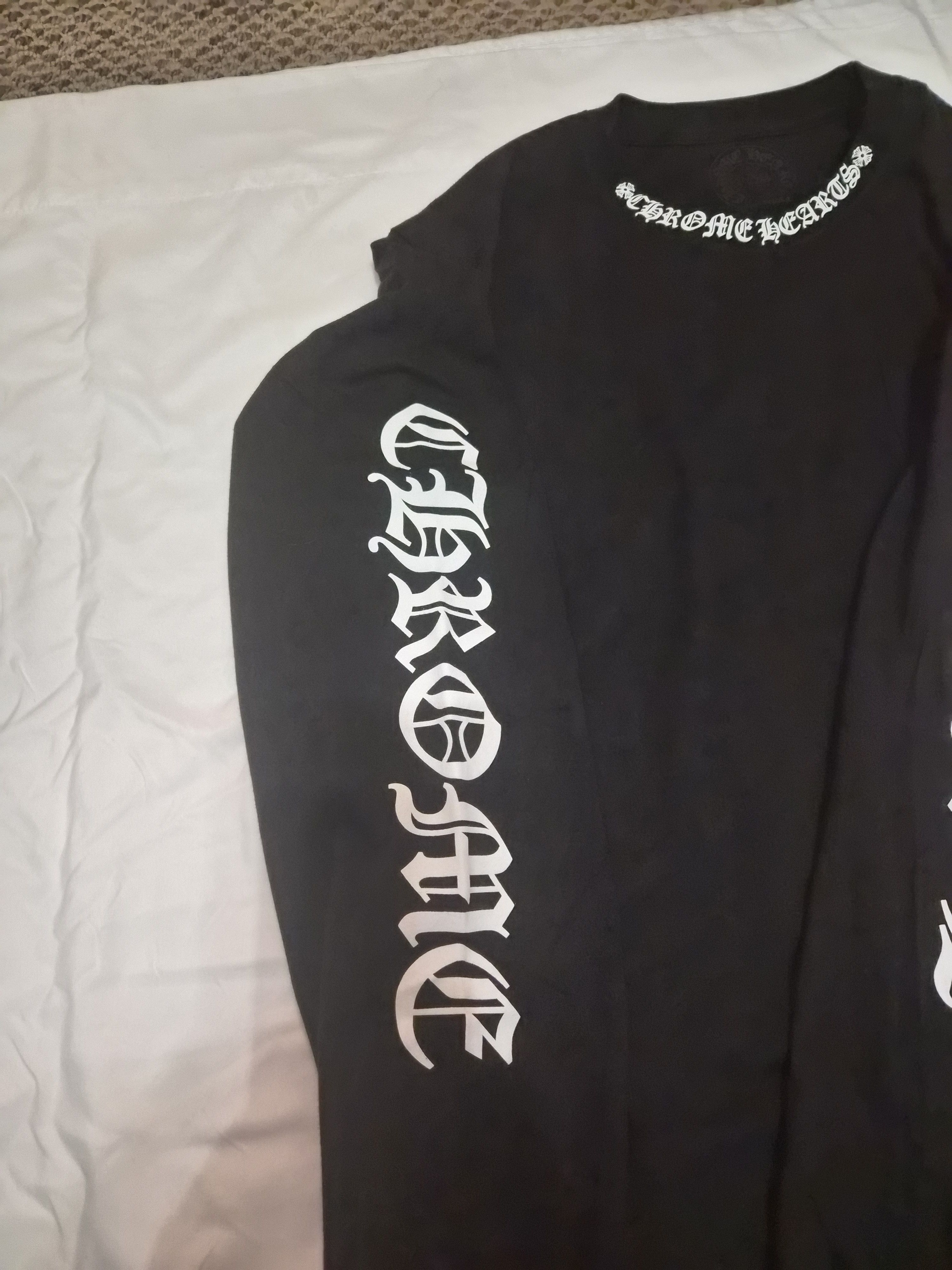 Chrome Hearts Chrome Hearts Neck Scroll T shirt Size US L / EU 52-54 / 3 - 4 Thumbnail