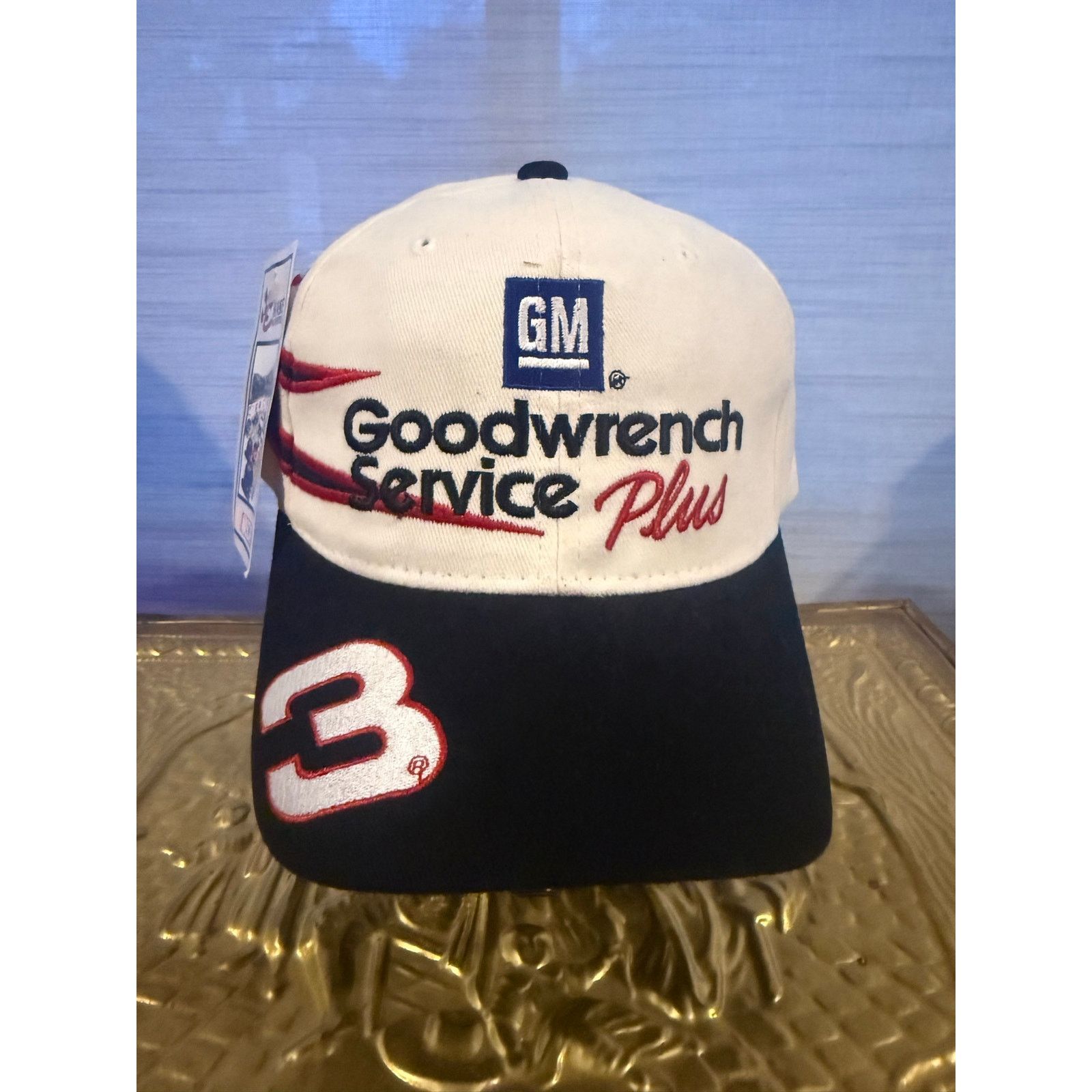 Chase Authentics Dale Earnhardt 2001 last kiss Daytona 500 New With Tags Size ONE SIZE - 1 Thumbnail