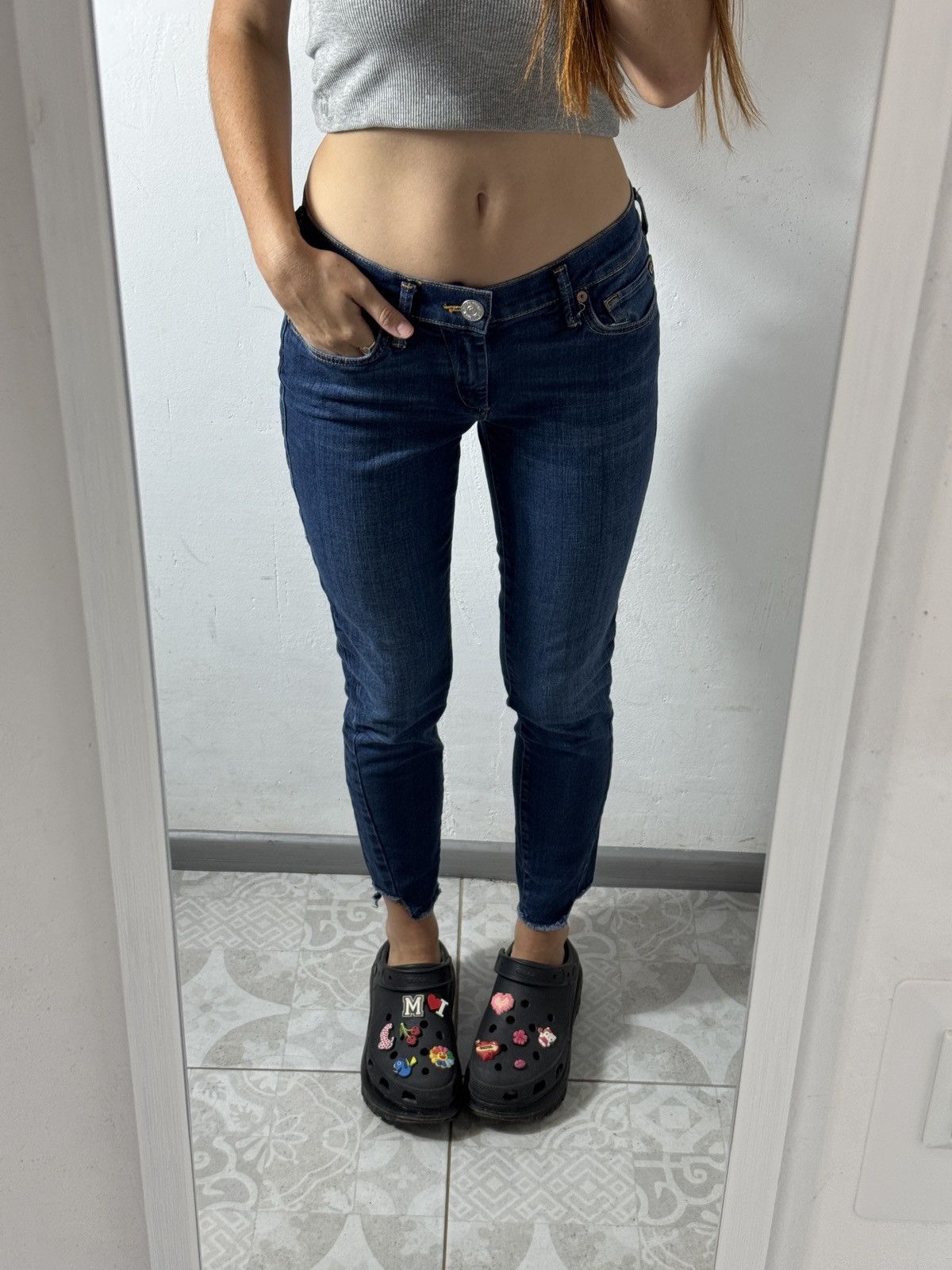 True Religion VINTAGE TRUE RELIGION 2000s SKINNY JEANS Size 27" / US 4 / IT 40 - 3 Thumbnail