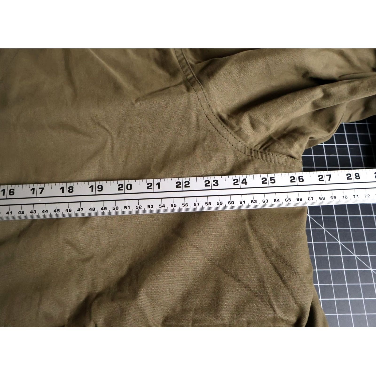 Eddie Bauer Eddie Bauer Barn Jacket Men XL Green Full Zip Corduroy Trim Lining Quilted Nylon Pockets Side Zip Front Button Overlay military jacket style Size US XL / EU 56 / 4 - 6 Thumbnail