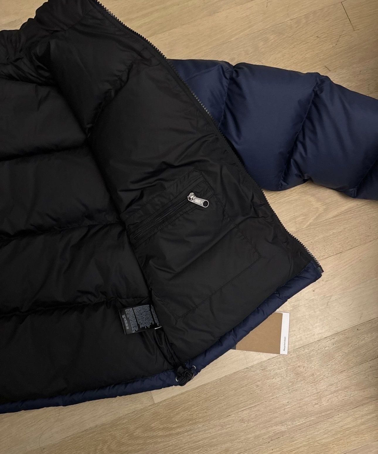 The North Face Northface 1996 Retro Nuptse Jacket Womens Size M / US 6-8 / IT 42-44 - 4 Thumbnail
