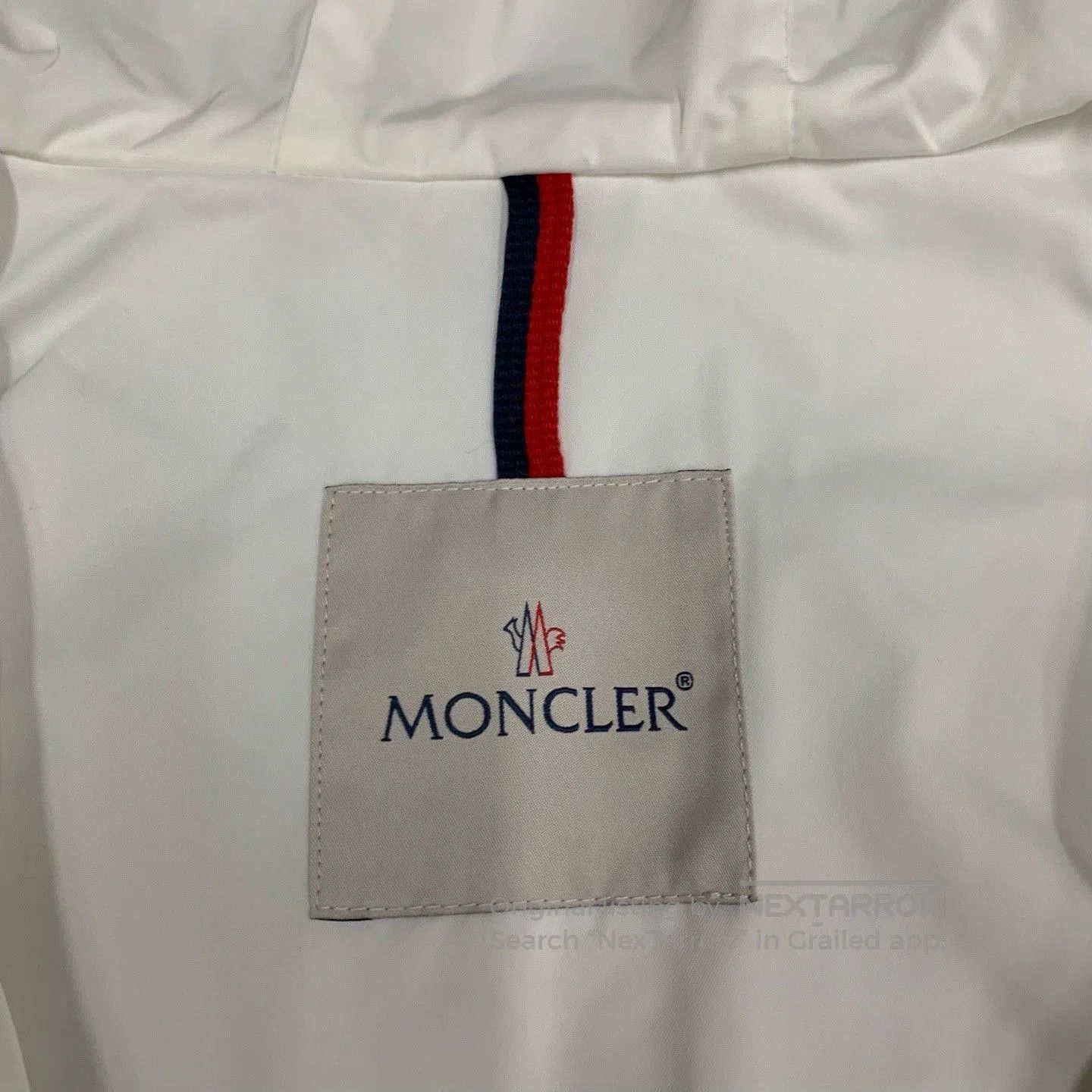 Moncler moncler white long coat with hood. Size S / US 4 / IT 40 - 4 Thumbnail