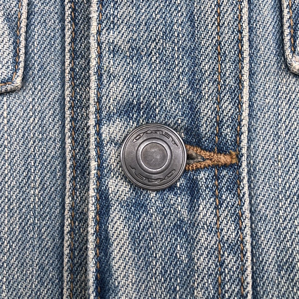 Oakley Vintage Oakley Denim Trucker Jacket Size US M / EU 48-50 / 2 - 14 Thumbnail