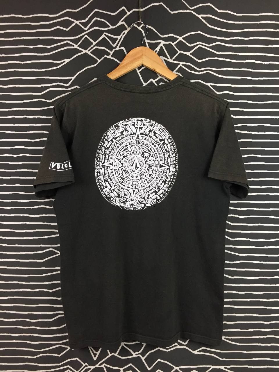 Volcom Vtg 90s 00s Sunfaded Volcom Stone Skateboards Tee Size US L / EU 52-54 / 3 - 2 Thumbnail