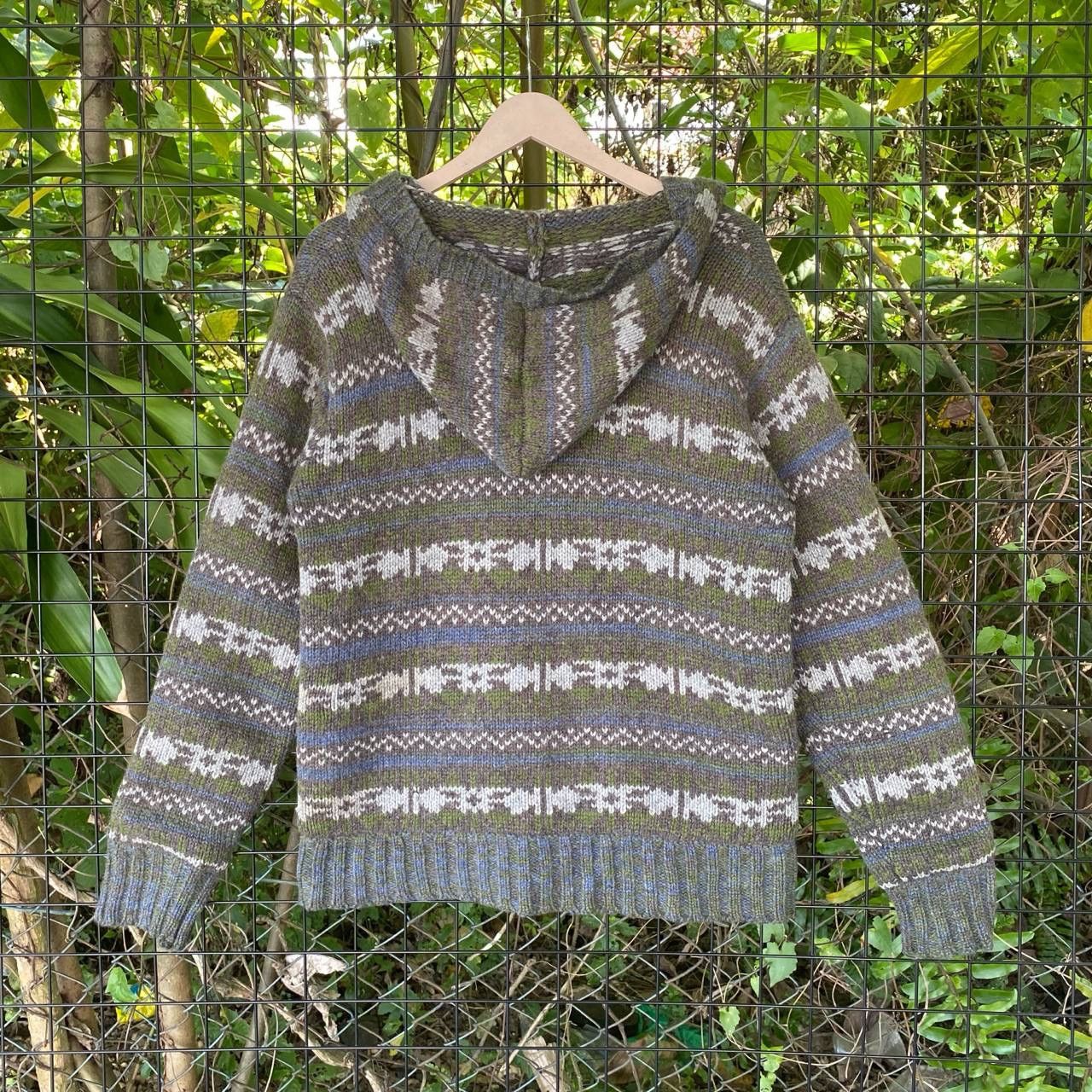 Aran Isles Knitwear × Japanese Brand Vtg Japan Native Hoodies Zipper Size US M / EU 48-50 / 2 - 9 Thumbnail