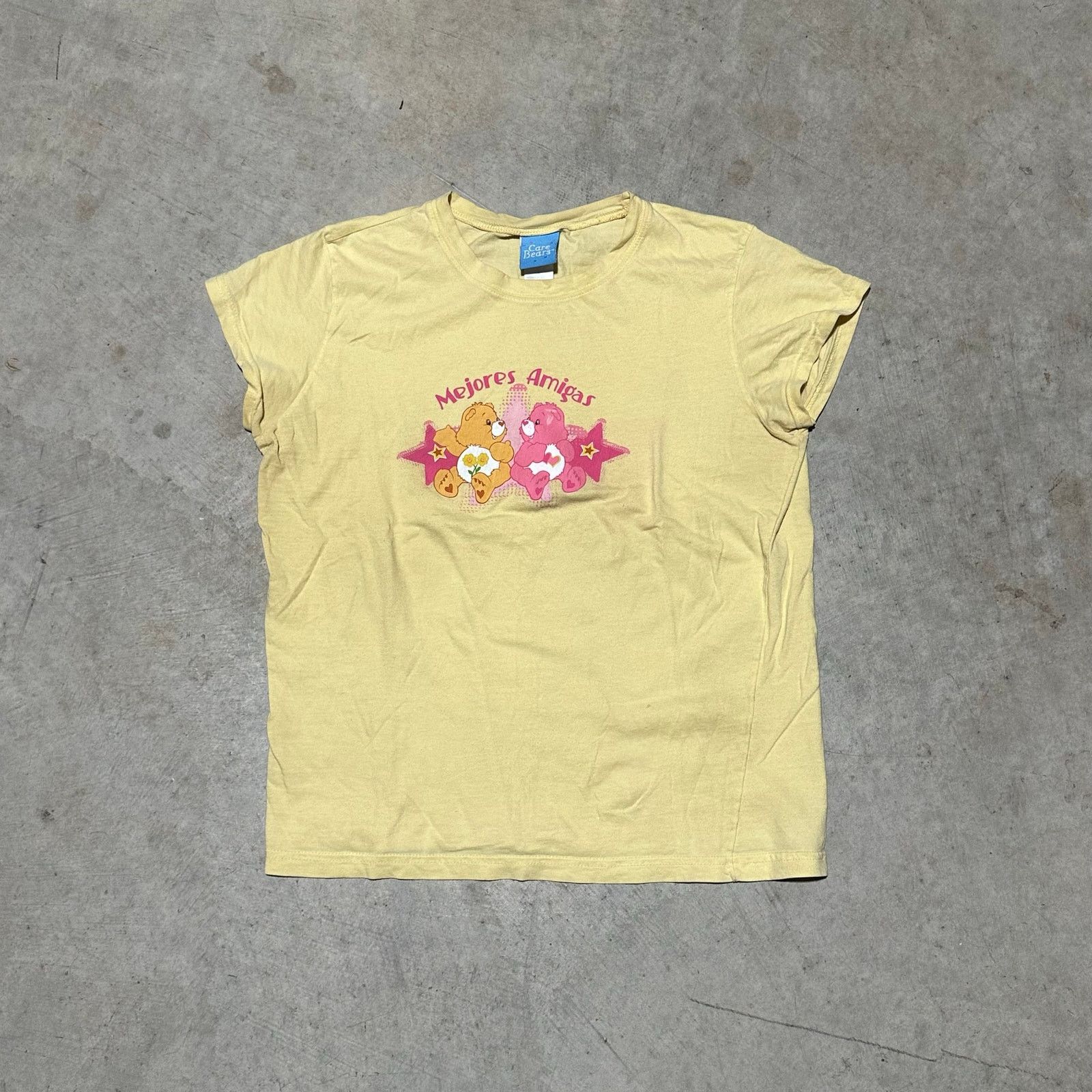 Fruit Of The Loom Vintage Y2K Care Bear “Amigas” Tee XL Size XL / US 12-14 / IT 48-50 - 1 Thumbnail