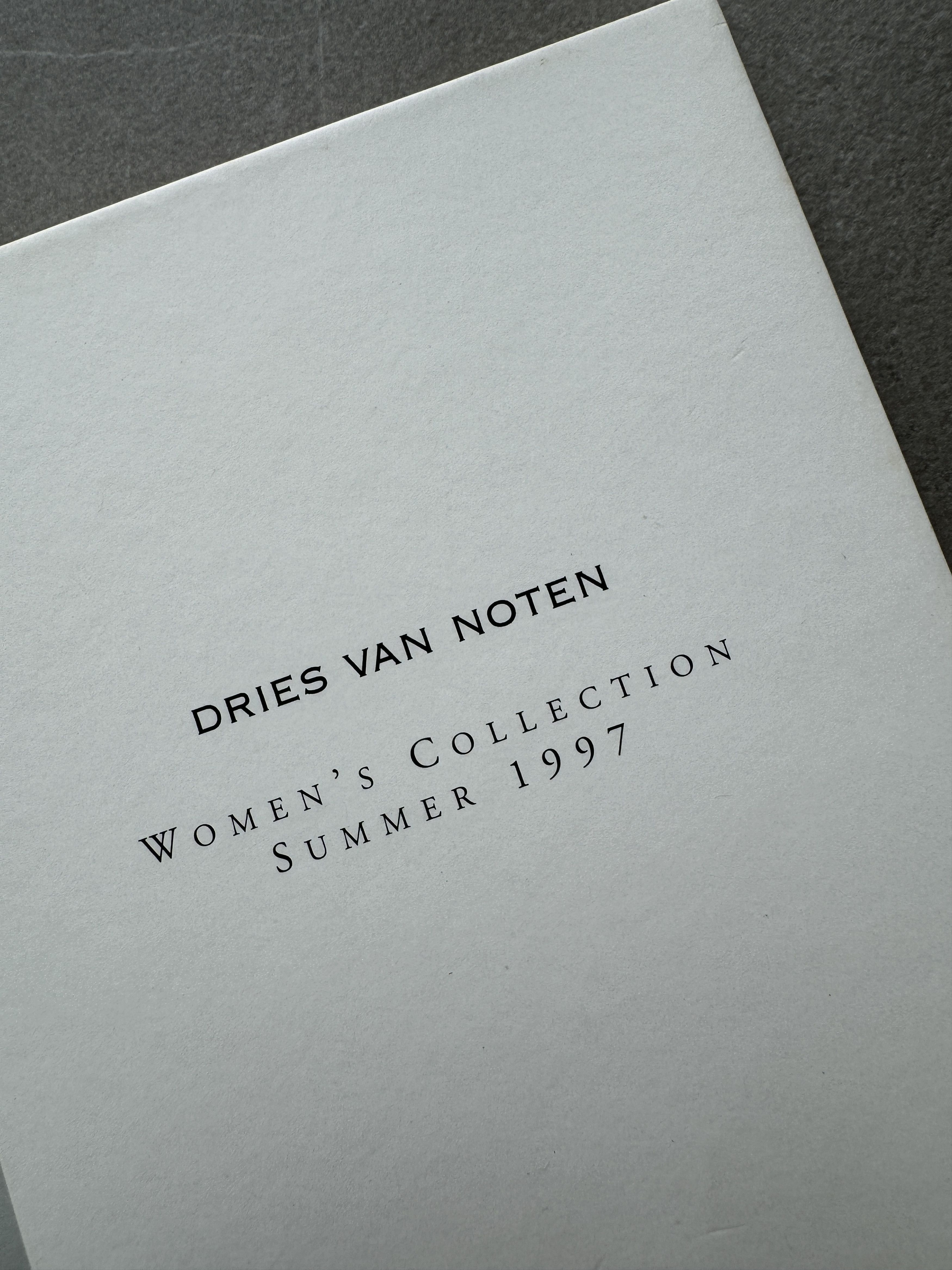 Dries Van Noten Dries Van Noten 1997 Summer Women's Fashion Cardboard Stand Size ONE SIZE - 6 Thumbnail