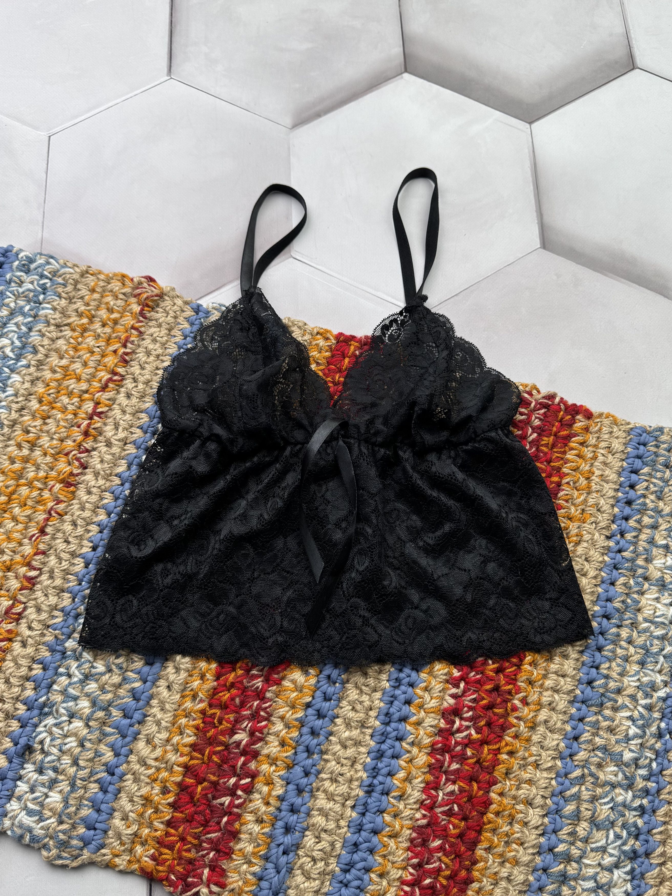 Japanese Brand Vintage Lace Mesh Tank Top Size XS / US 0-2 / IT 36-38 - 1 Thumbnail