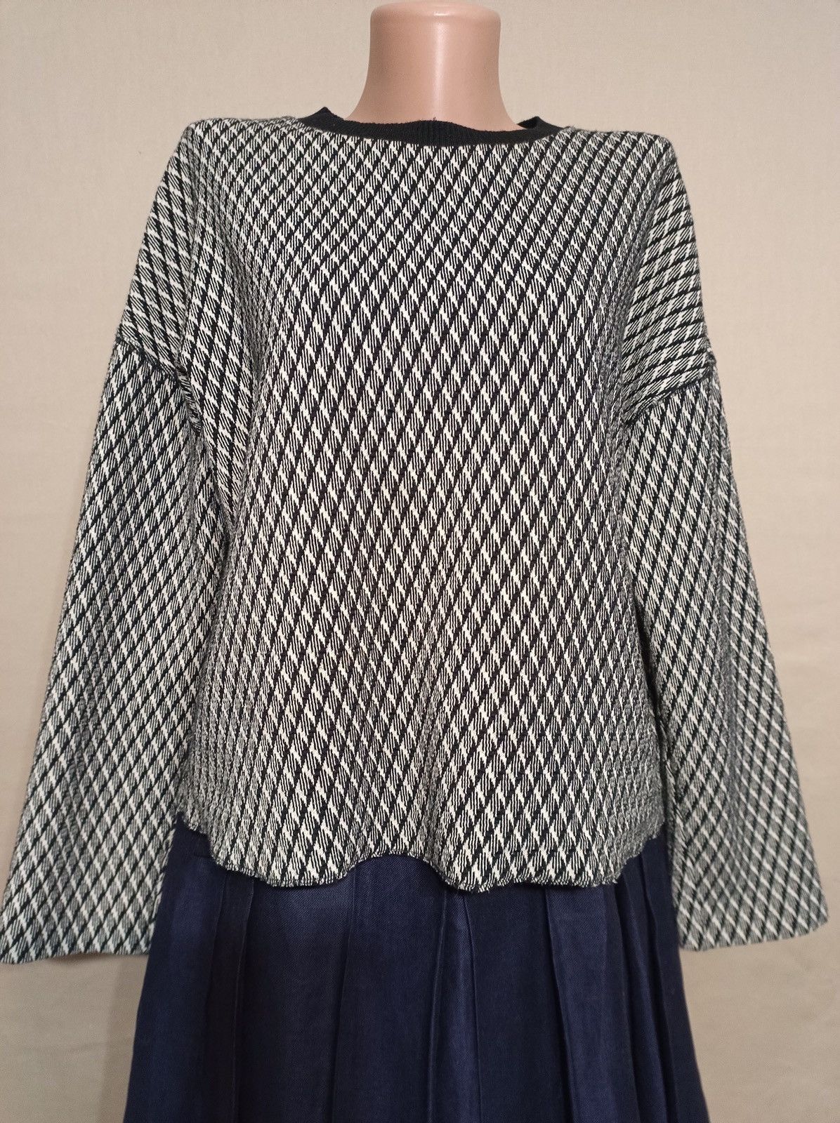 Max Mara Weekend Max Mara Andina Drop Shoulder Top Sweater Size XL Size XL / US 12-14 / IT 48-50 - 2 Thumbnail