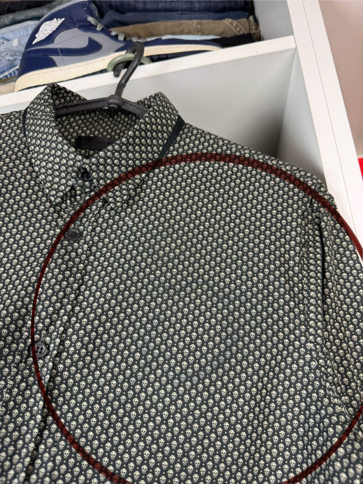 Alexander McQueen Alexander McQueen All-over Skull Monogram Shirt Size 46 IT Size US S / EU 44-46 / 1 - 8 Thumbnail