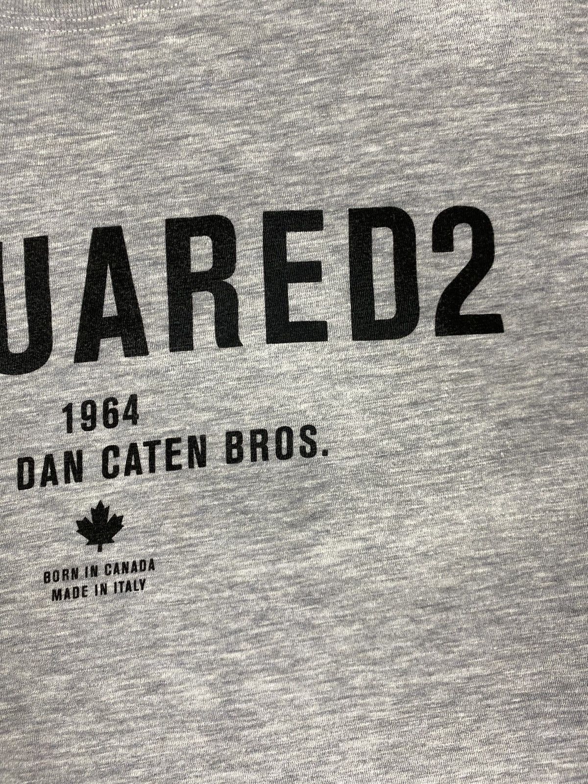 Dsquared2 Dsquared2 Designer Luxury Tee T Shirt Size US XL / EU 56 / 4 - 7 Thumbnail