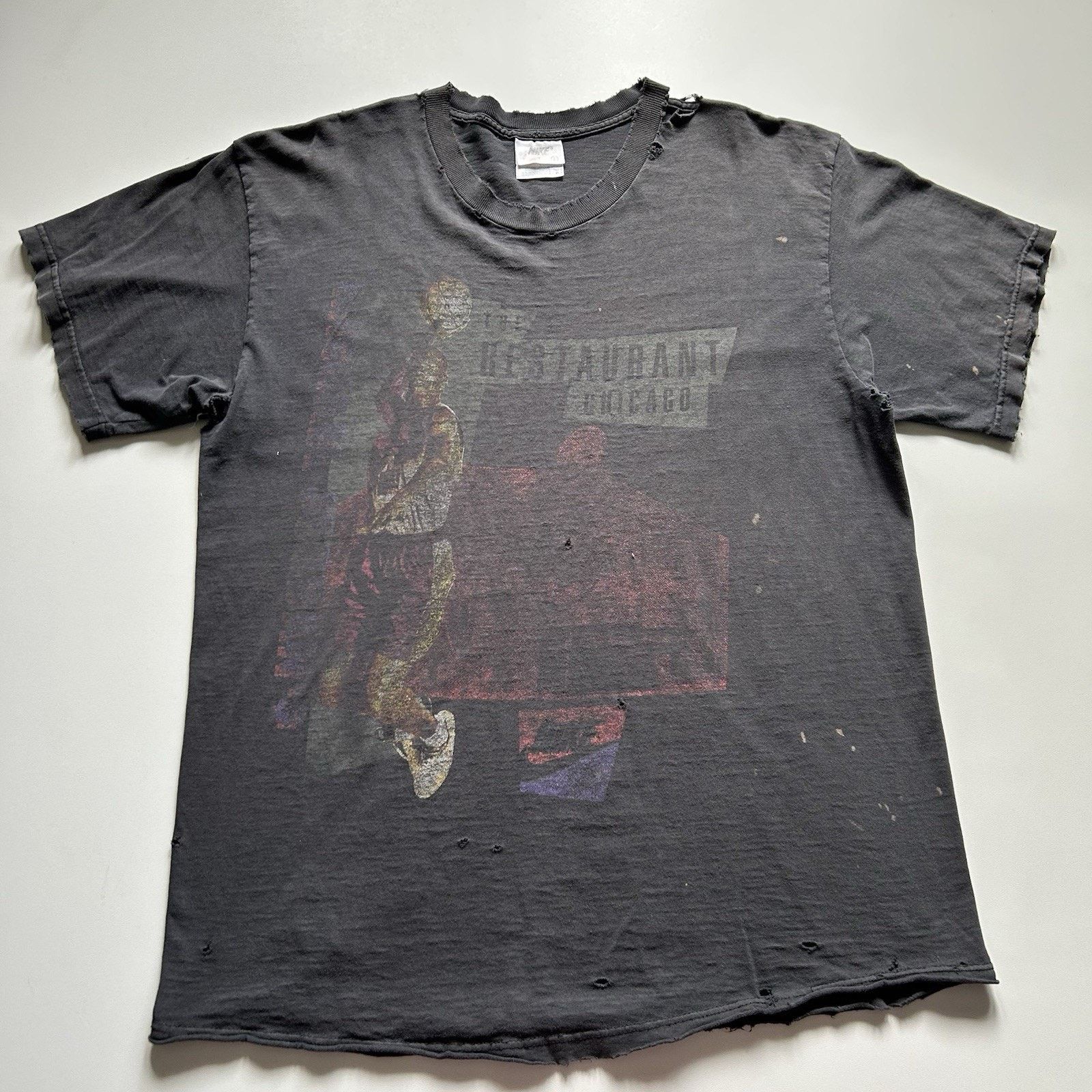 Nike Vintage 90s Nike Michael Jordan Restaurant Shirt Faded Large Size US L / EU 52-54 / 3 - 1 Thumbnail