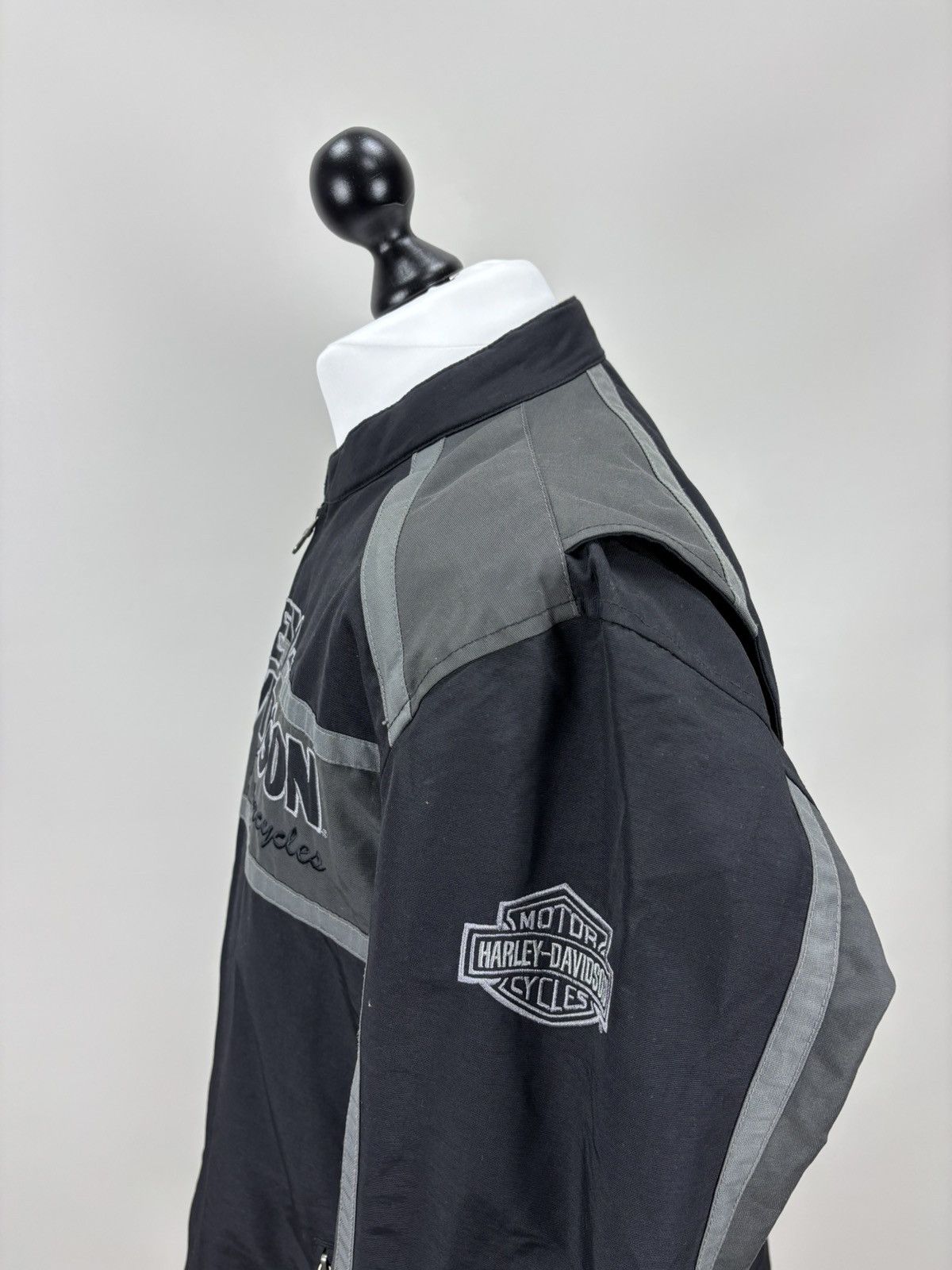 Harley Davidson Mens jacket Harley Davidson Size XL Color Black/Gray Size US XL / EU 56 / 4 - 10 Thumbnail