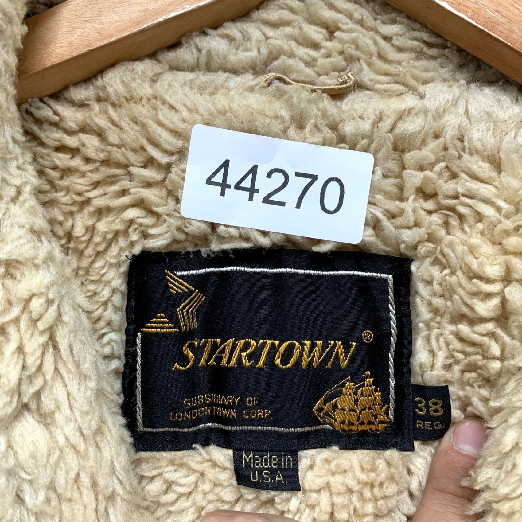 Vintage Startown Vintage Coat Suede Button 38 Brown Men Coat Casual Winter 38 Mens Suede Leather Vintage Startown USA Size US XXS / EU 40 - 4 Thumbnail