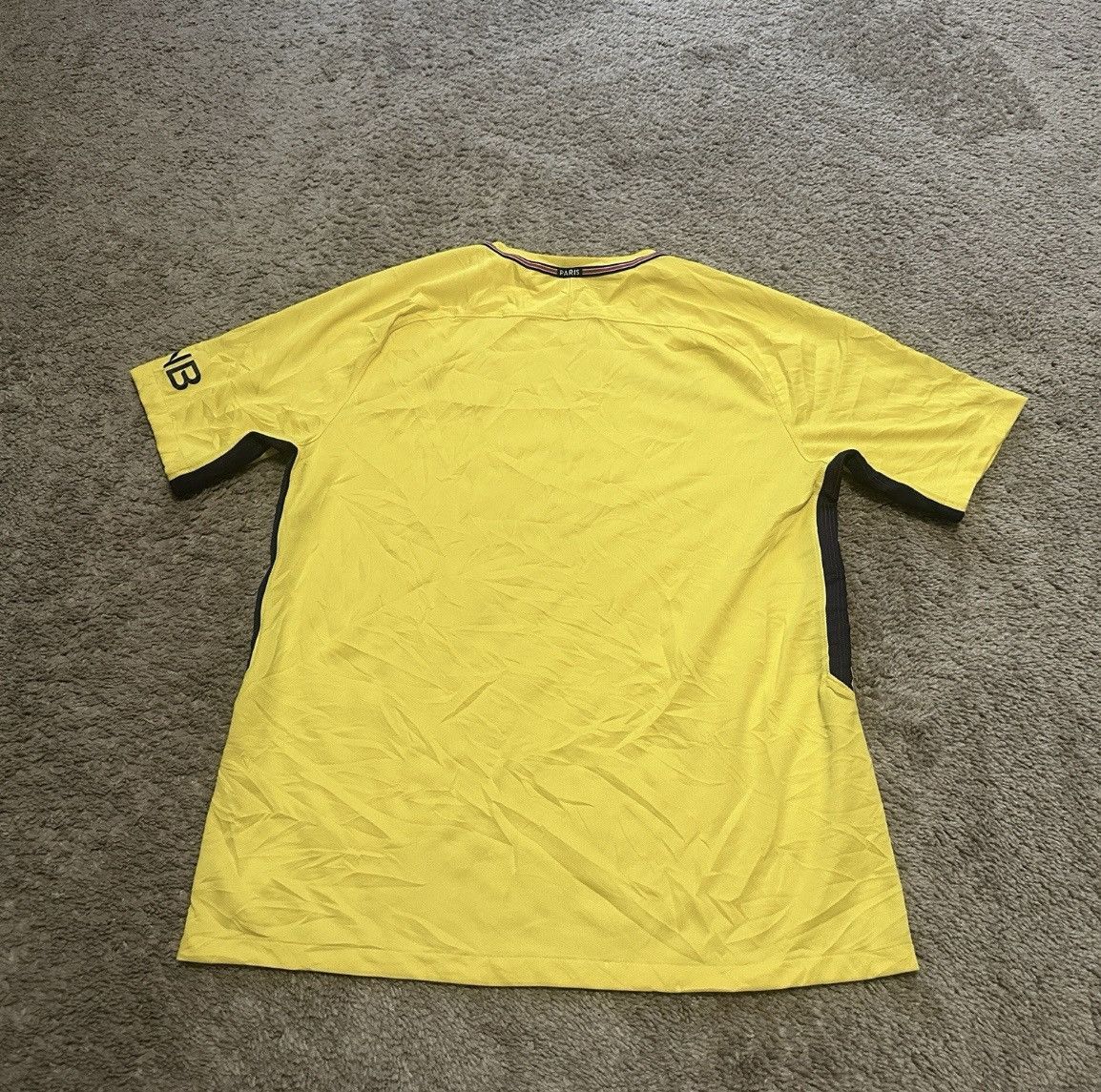 Nike Vintage Psg Nike Soccer Jersey Size US L / EU 52-54 / 3 - 6 Thumbnail