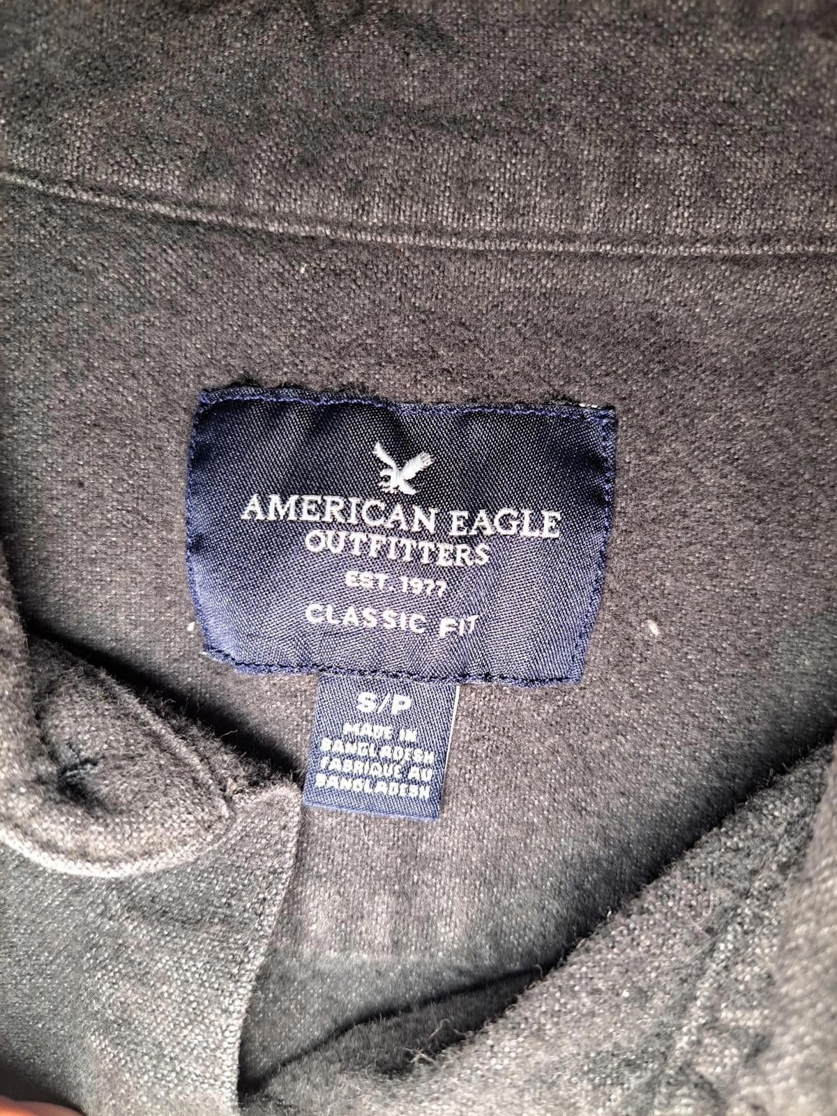 American Eagle Outfitters American Eagle Button Up Shirt Mens Small Gray Cotton Size US S / EU 44-46 / 1 - 2 Thumbnail