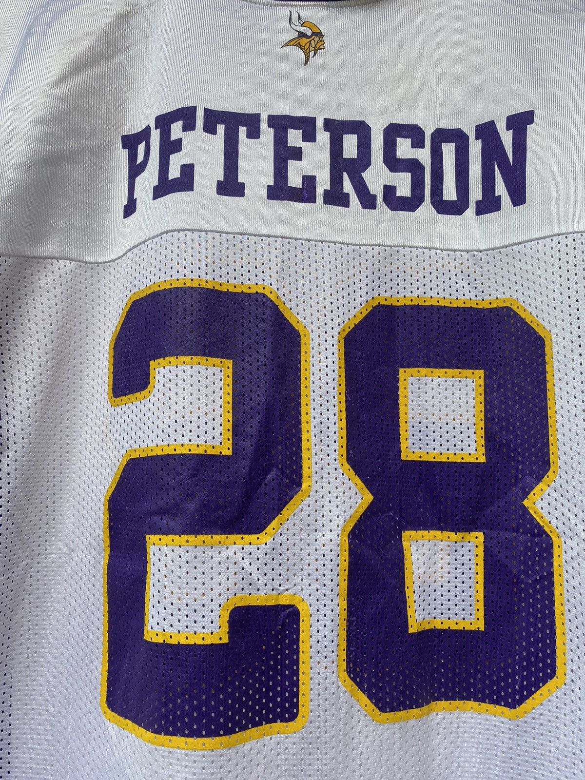 NFL × Reebok Adrian Peterson 28 Minnesota Vikings Football Jersey White Size US L / EU 52-54 / 3 - 8 Thumbnail