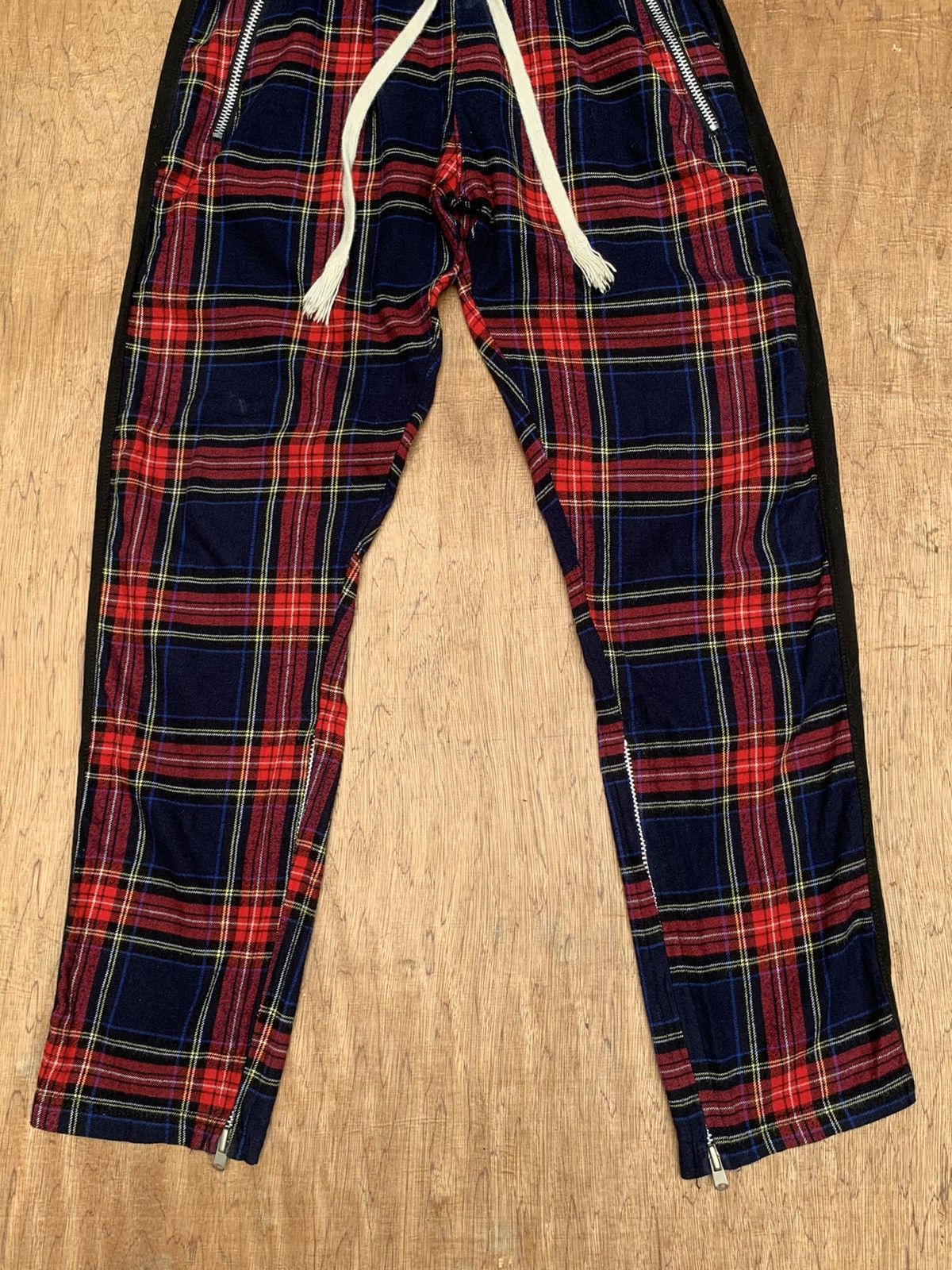 Japanese Brand CRAY TOKYO Red Tartan (riri Zipper) Jogger Pants Size US 32 / EU 48 - 9 Thumbnail