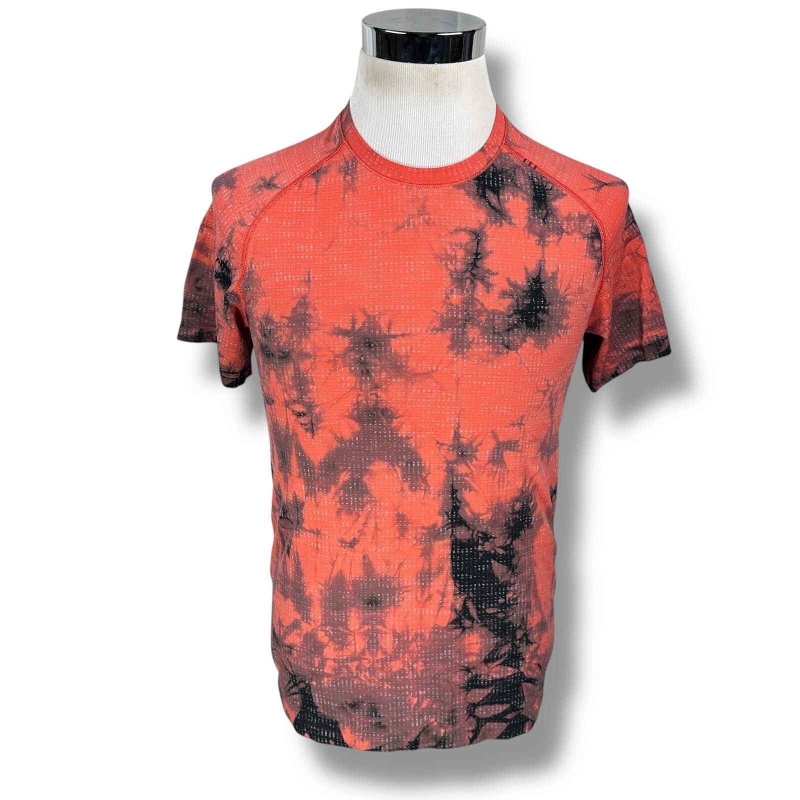 Lululemon Lululemon Metal Vent Tech 2.0 T-Shirt Men S Tie-Dye Marble Size US S / EU 44-46 / 1 - 1 Thumbnail