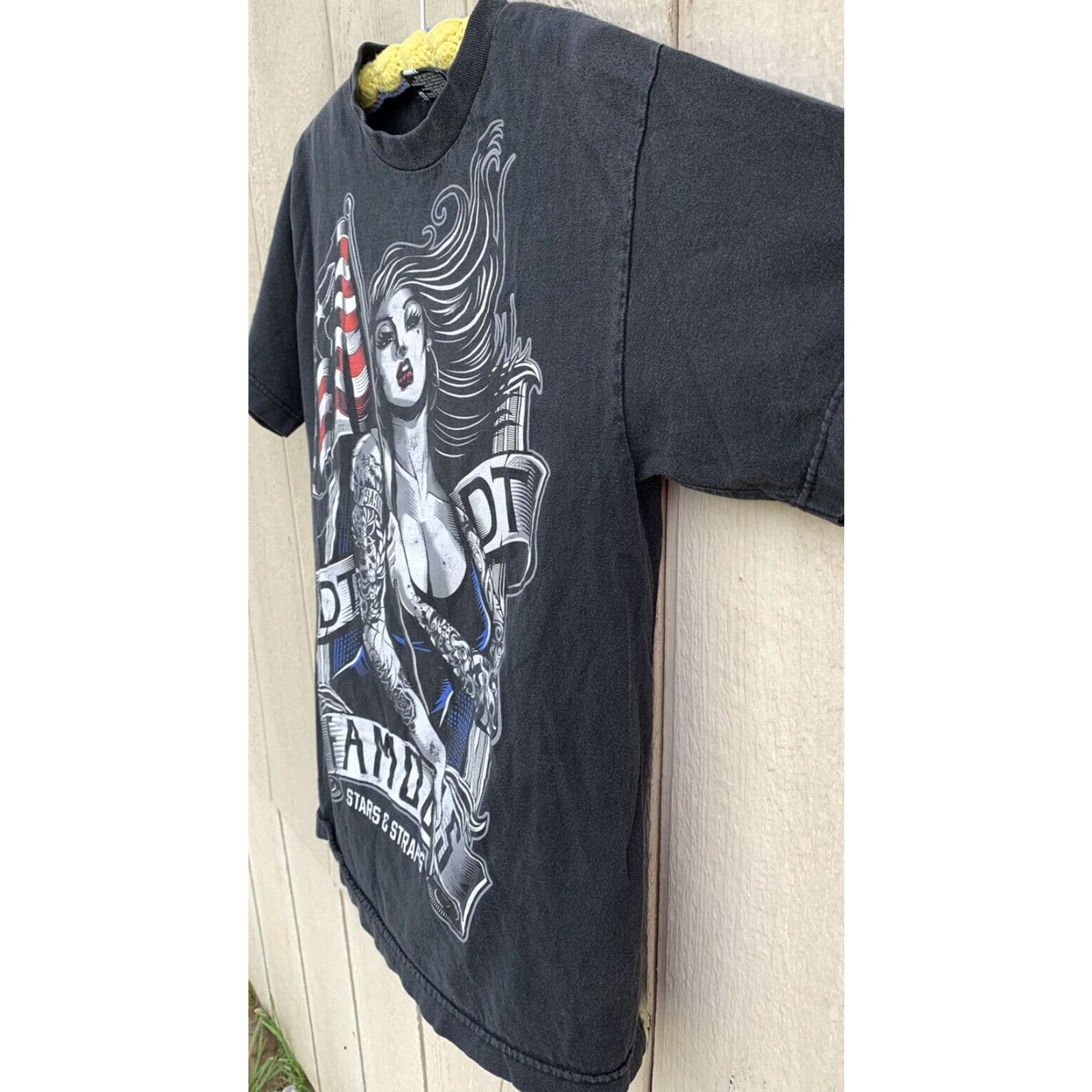 Vintage Famous Stars & Straps T-Shirt M Black Cotton Graphic Print Tattooed Woman Flag American Tattooed Woman Lady Female 1990s 80s? Size US M / EU 48-50 / 2 - 4 Thumbnail