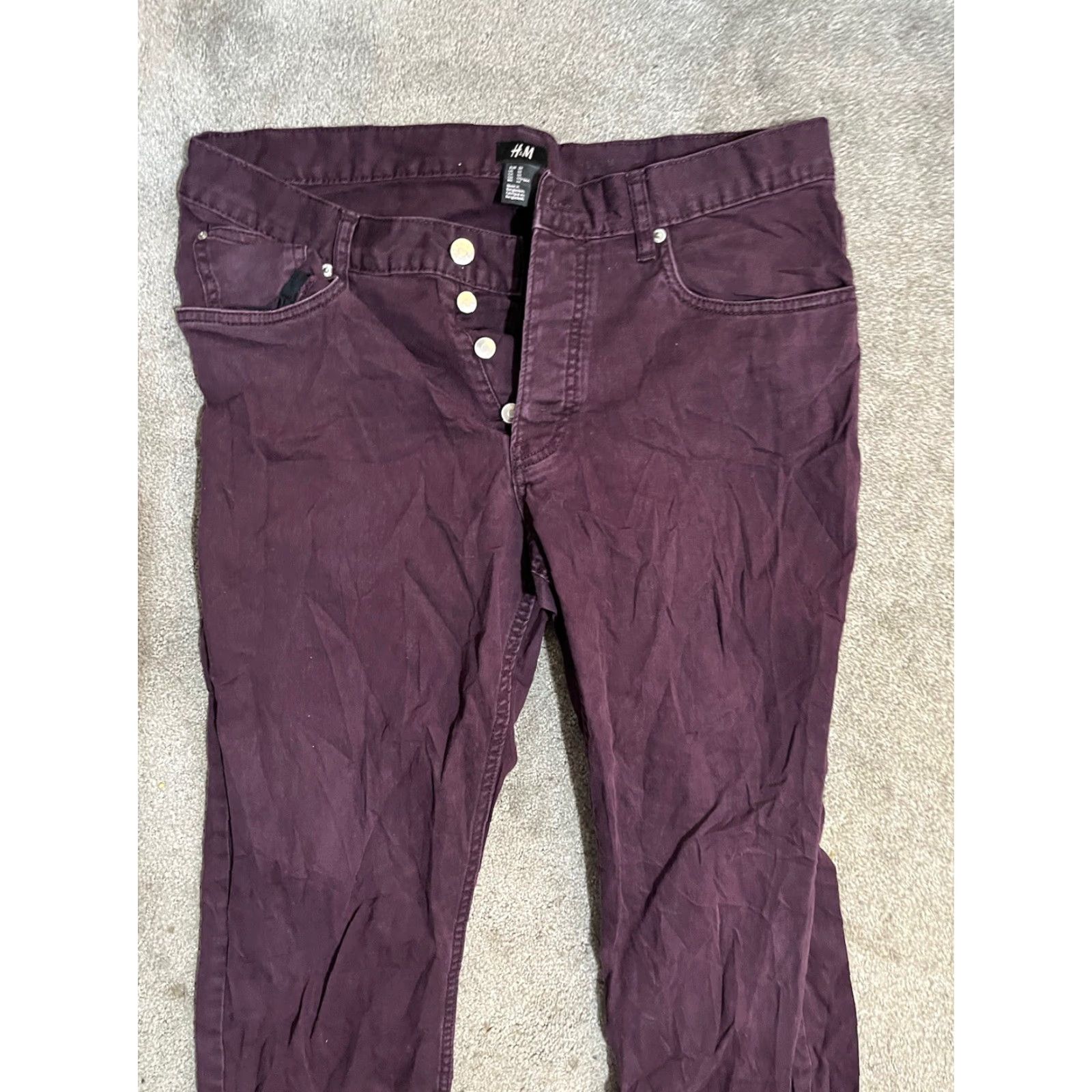 H&M H&M L.O.G.G. H.M Slim Fit Jeans Purple Solid Denim 33x30 Mens Size 33 Inseam 30 5-Pocket Button Fly Bag Loops Belt Loops Modern Vintage-Style? No Size US 33 - 2 Thumbnail
