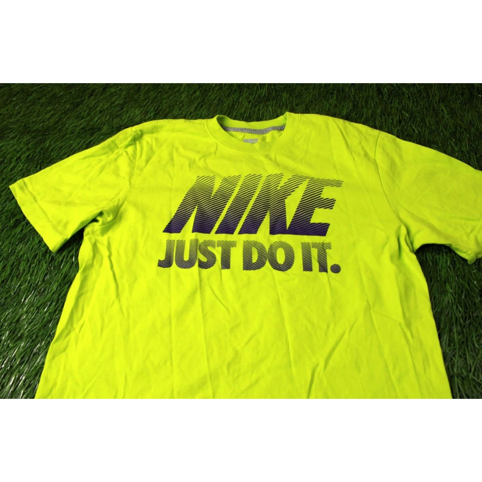Nike Nike Just Do It 2014 Men Casual Shirt T-Shirt Tee Jersey M Medium Green Nike Just Do It Type: T-Shirt Size US M / EU 48-50 / 2 - 2 Thumbnail