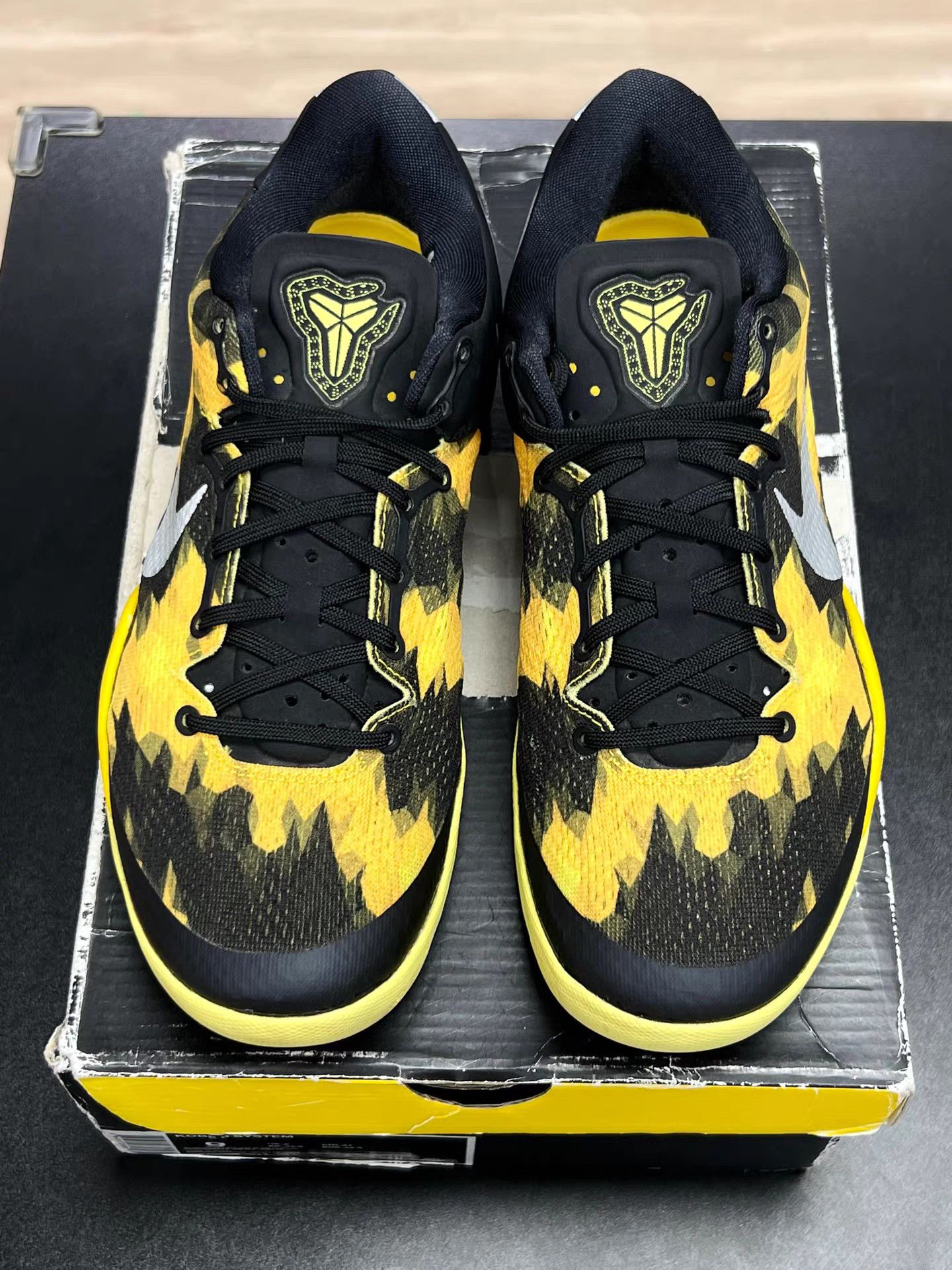 Nike Nike ZK8 Basketball Shoes K15 Size US 9.5 / EU 42-43 - 3 Thumbnail