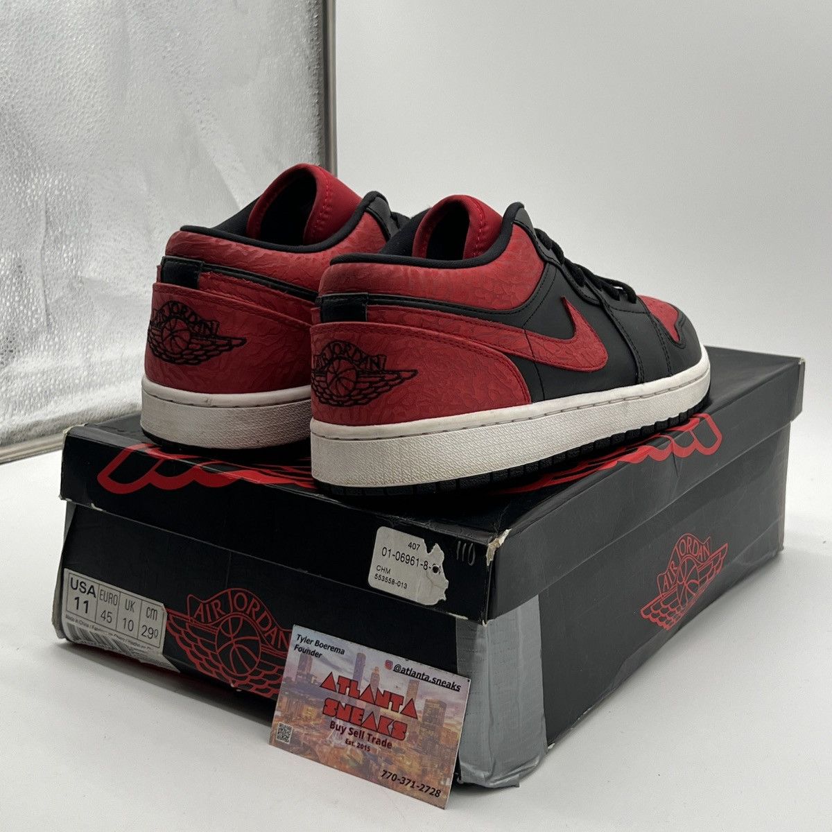Nike Air Jordan 1 low bred Size US 11 / EU 44 - 5 Thumbnail