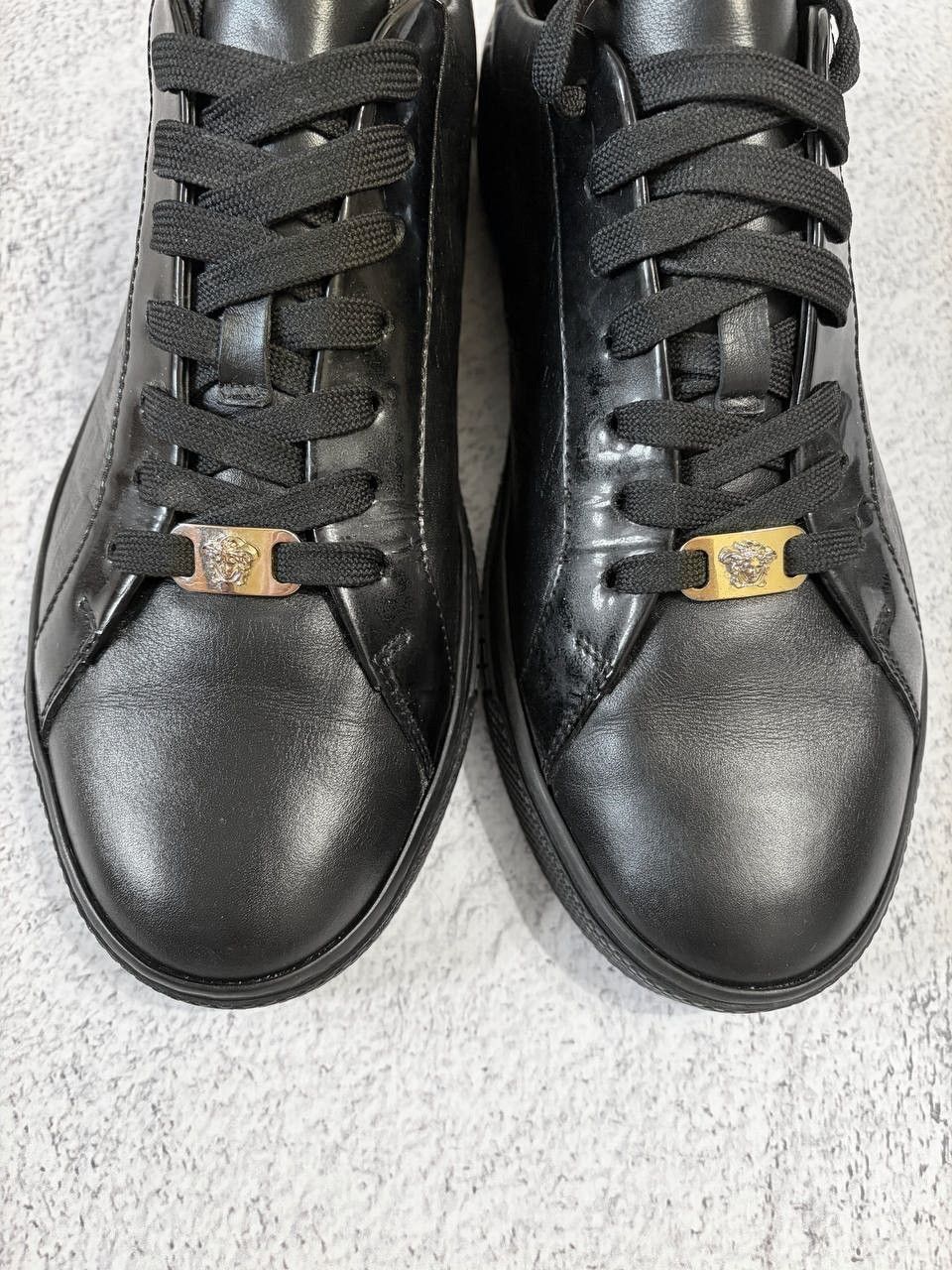 Versace Versace Medusa Greca Leather Sneakers Low Top Designer Shoes Size US 8 / EU 41 - 6 Thumbnail