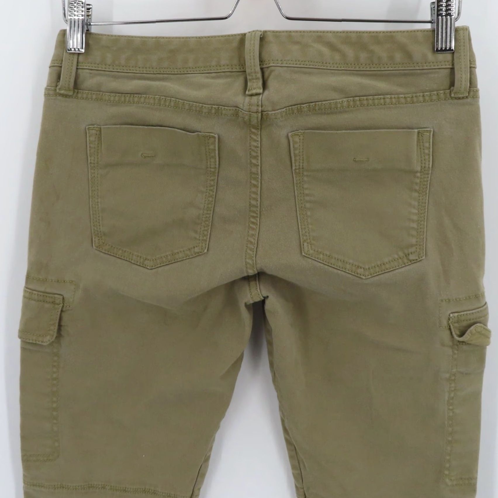 Banana Republic Banana Republic Heritage Womens Pants Cargo Skinny 27 Green Pockets Zip Hem Front Flat Front Regular Regular Size Green Cargo Pants Womens Size 27" / US 4 / IT 40 - 7 Thumbnail