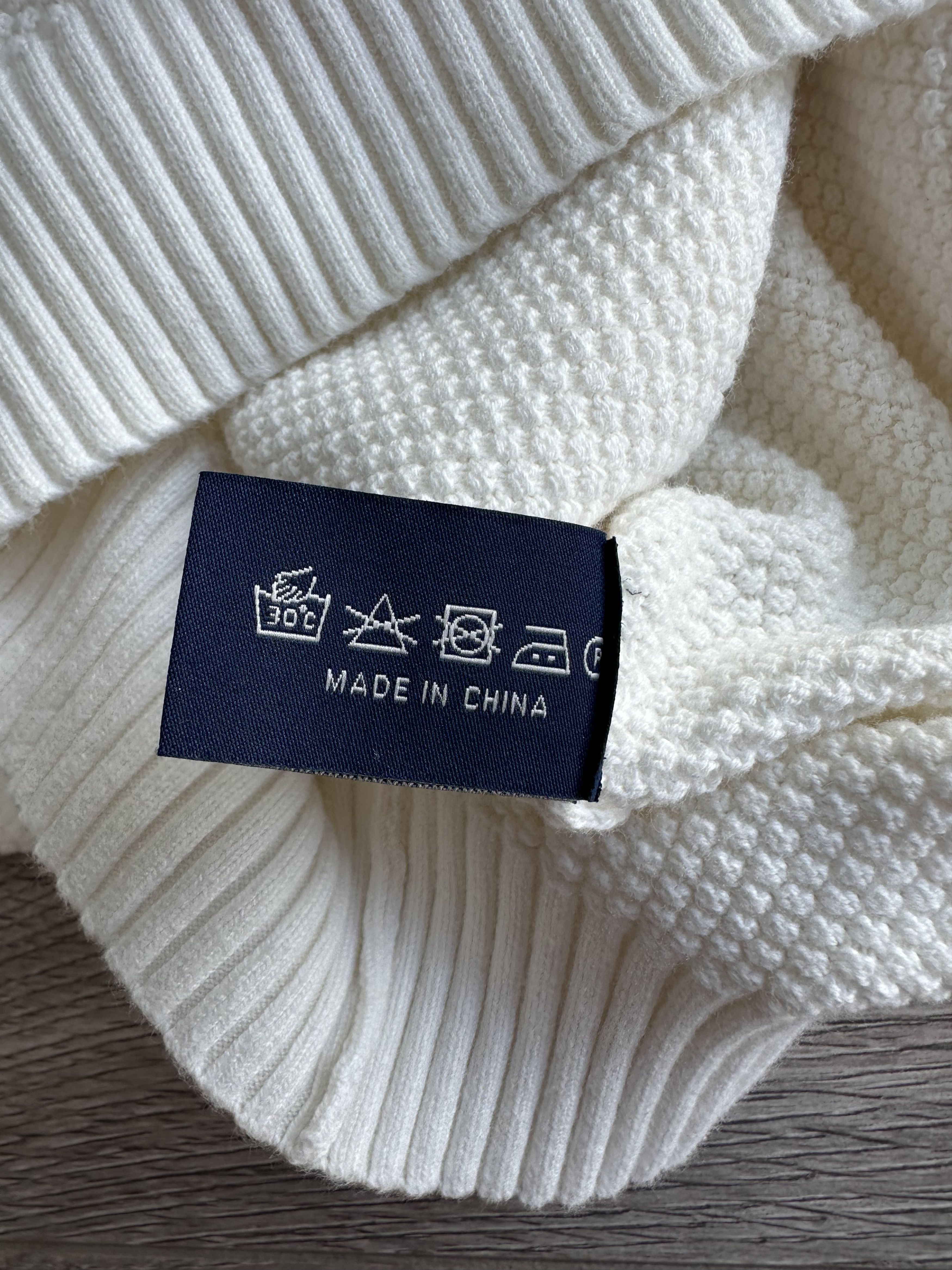 Boggi sweater