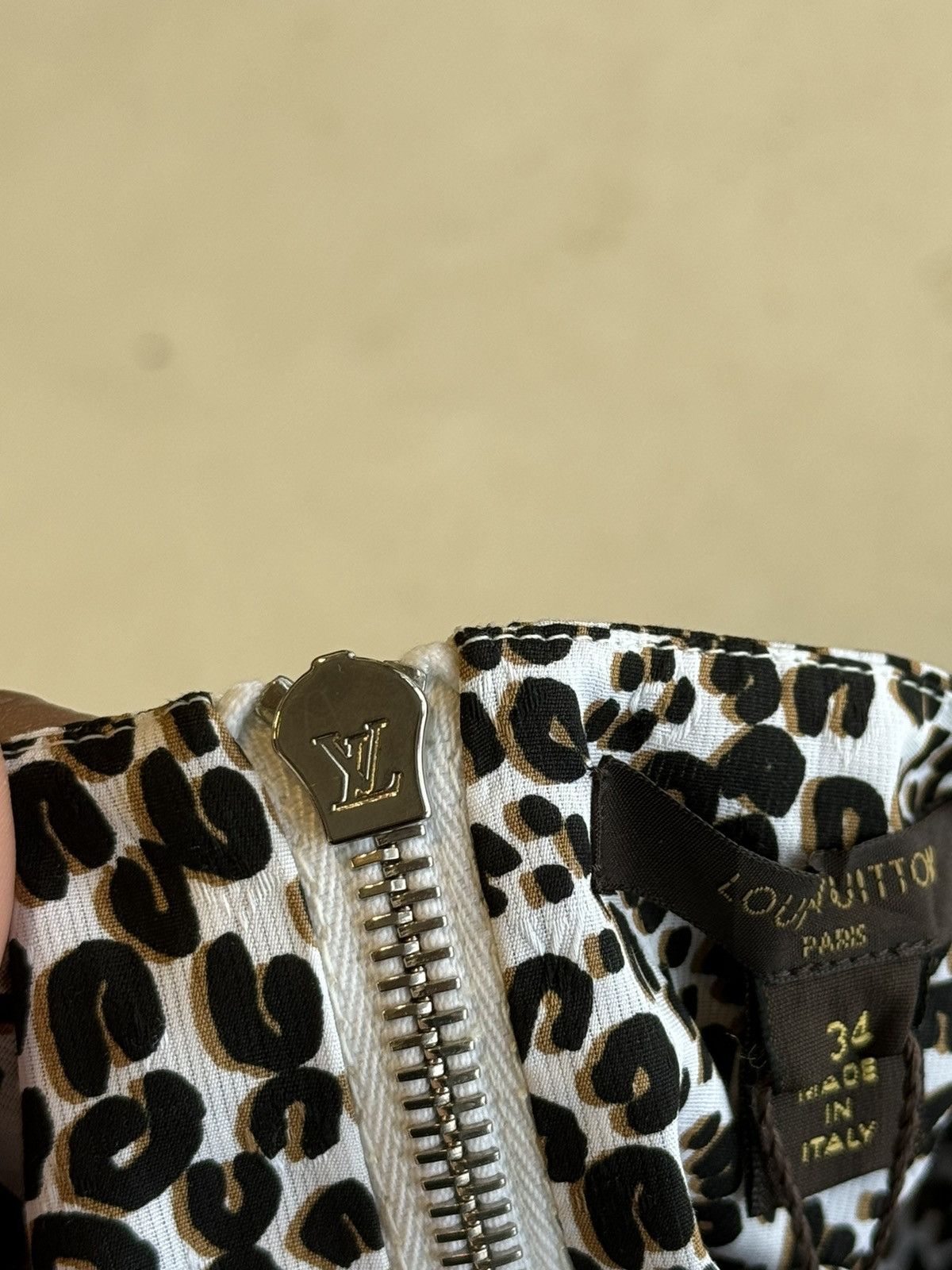 Louis Vuitton Louis Vuitton Leopard Punk Skirt Size 28" / US 6 / IT 42 - 7 Thumbnail