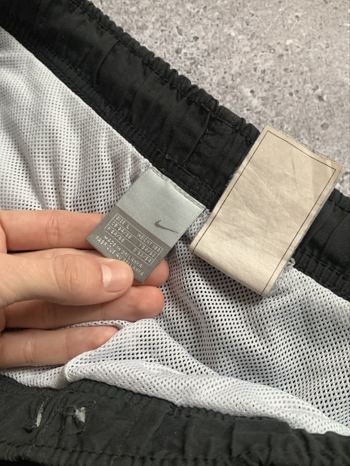 Nike 🔥VINTAGE NIKE DRILL SWOSH Y2K SWEATPANTS Size US 34 / EU 50 - 10 Thumbnail