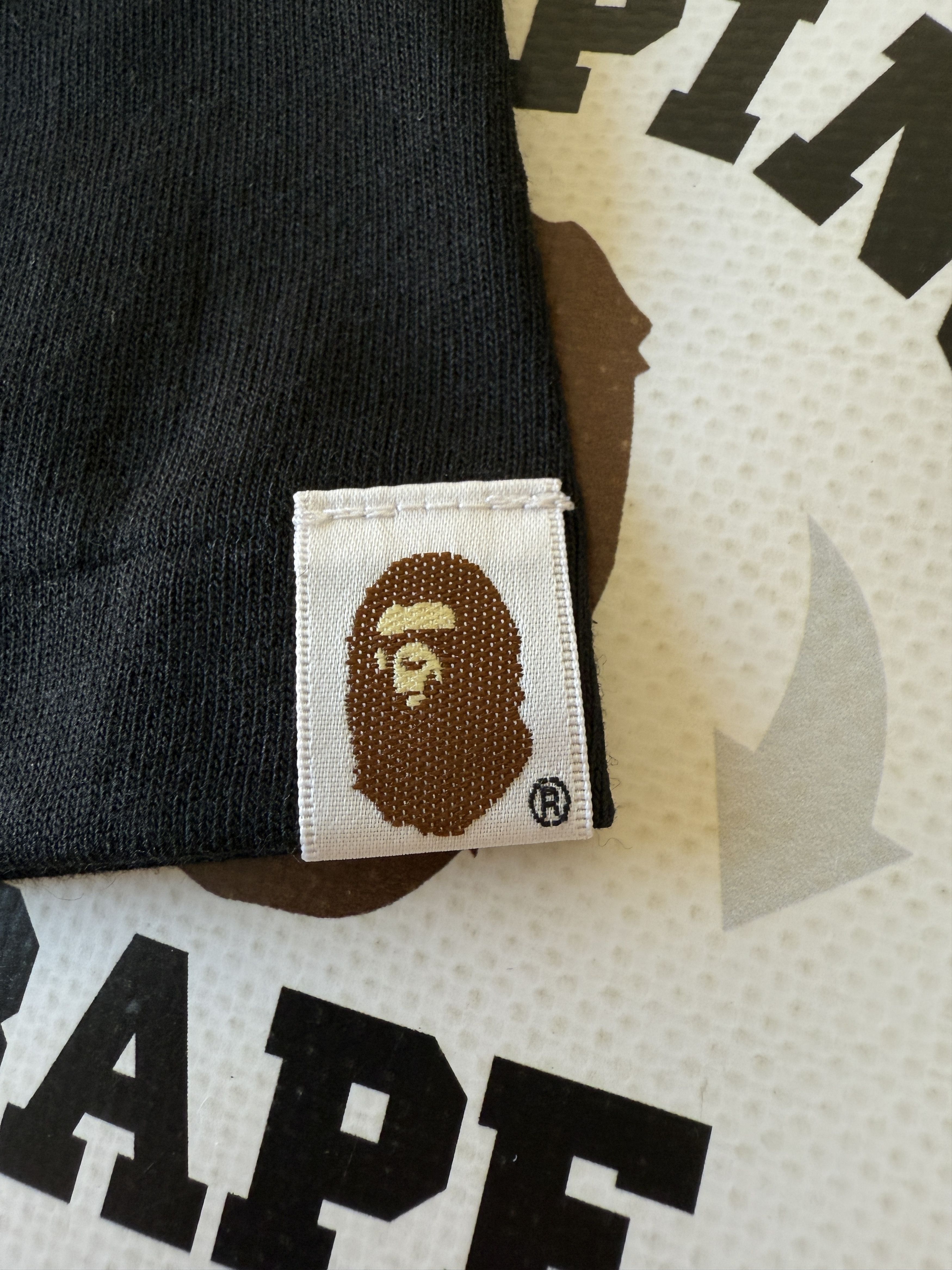 Bape × Neighborhood BAPE GALLERY X NEIGHBORHOOD TEE Size US M / EU 48-50 / 2 - 5 Thumbnail
