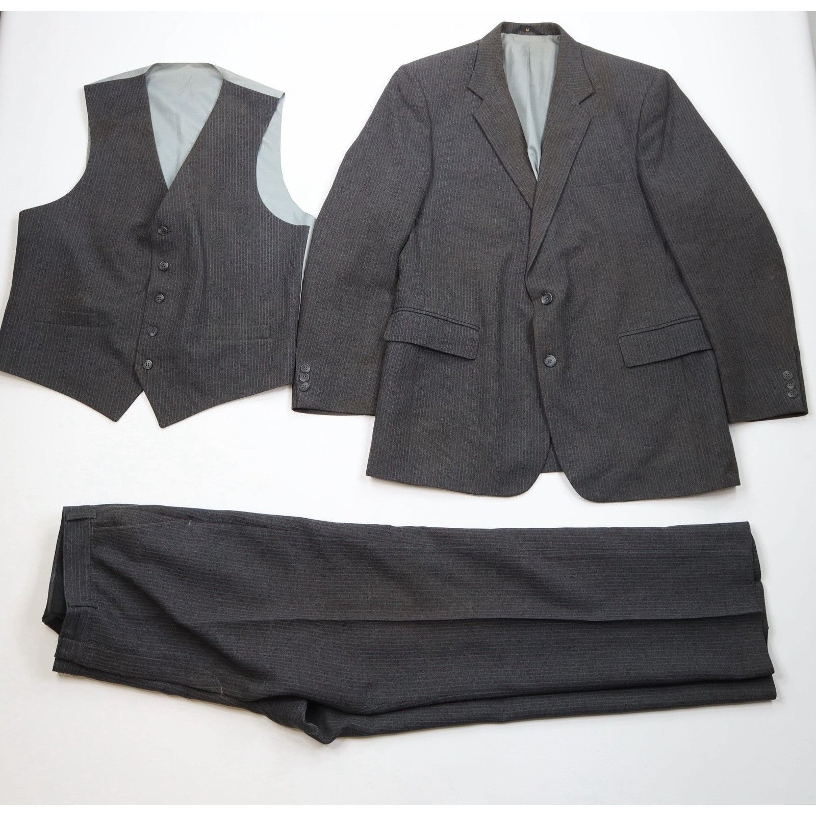 Vintage Vintage 70s Streetwear Distressed 3 Piece Knit Striped Suit Size 44R - 1 Thumbnail