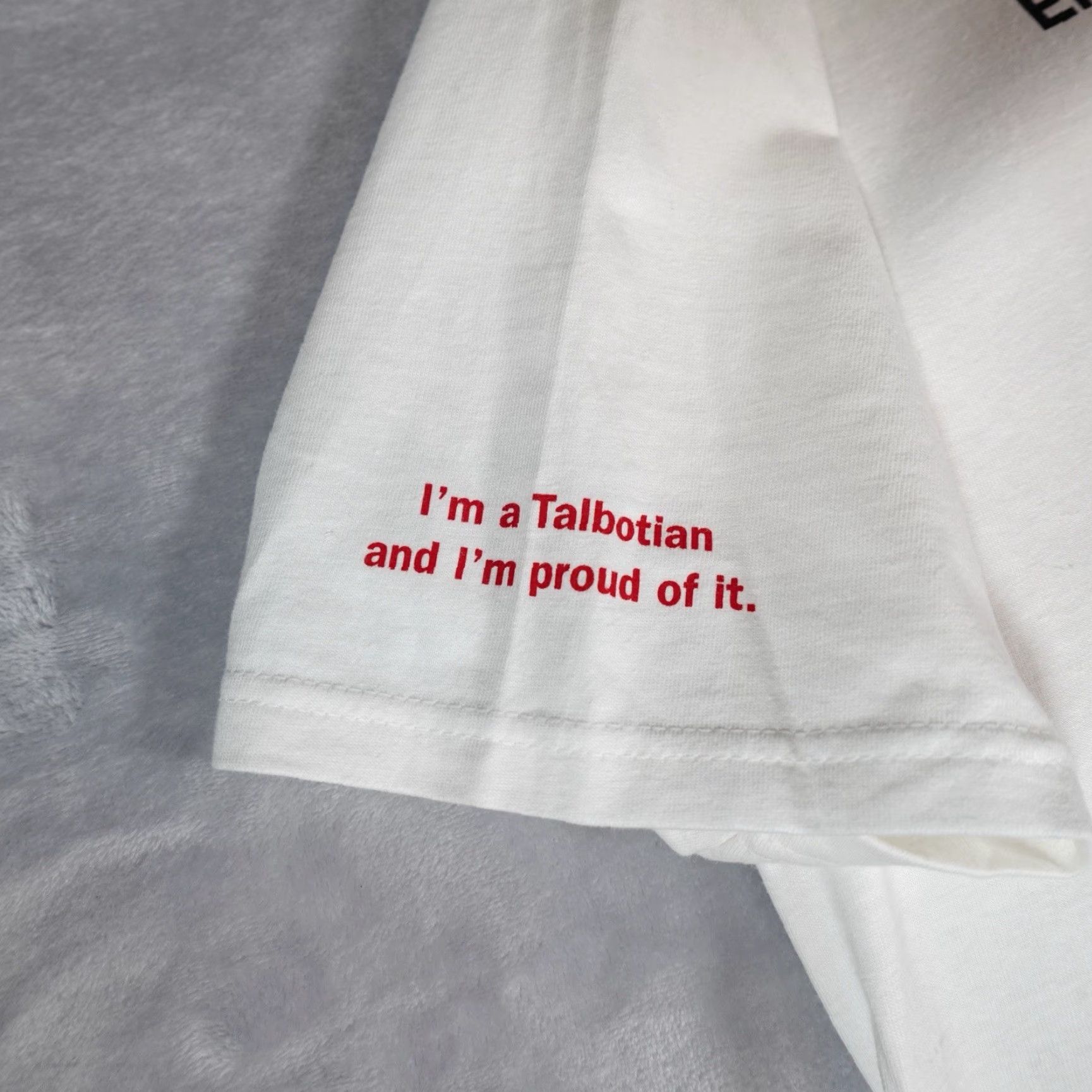 Hanes VINTAGE Hanes Men’s T-Shirt Short Sleeve Crew Neck Cotton Logo Graphic Y2K 2000s White Size US M / EU 48-50 / 2 - 5 Thumbnail