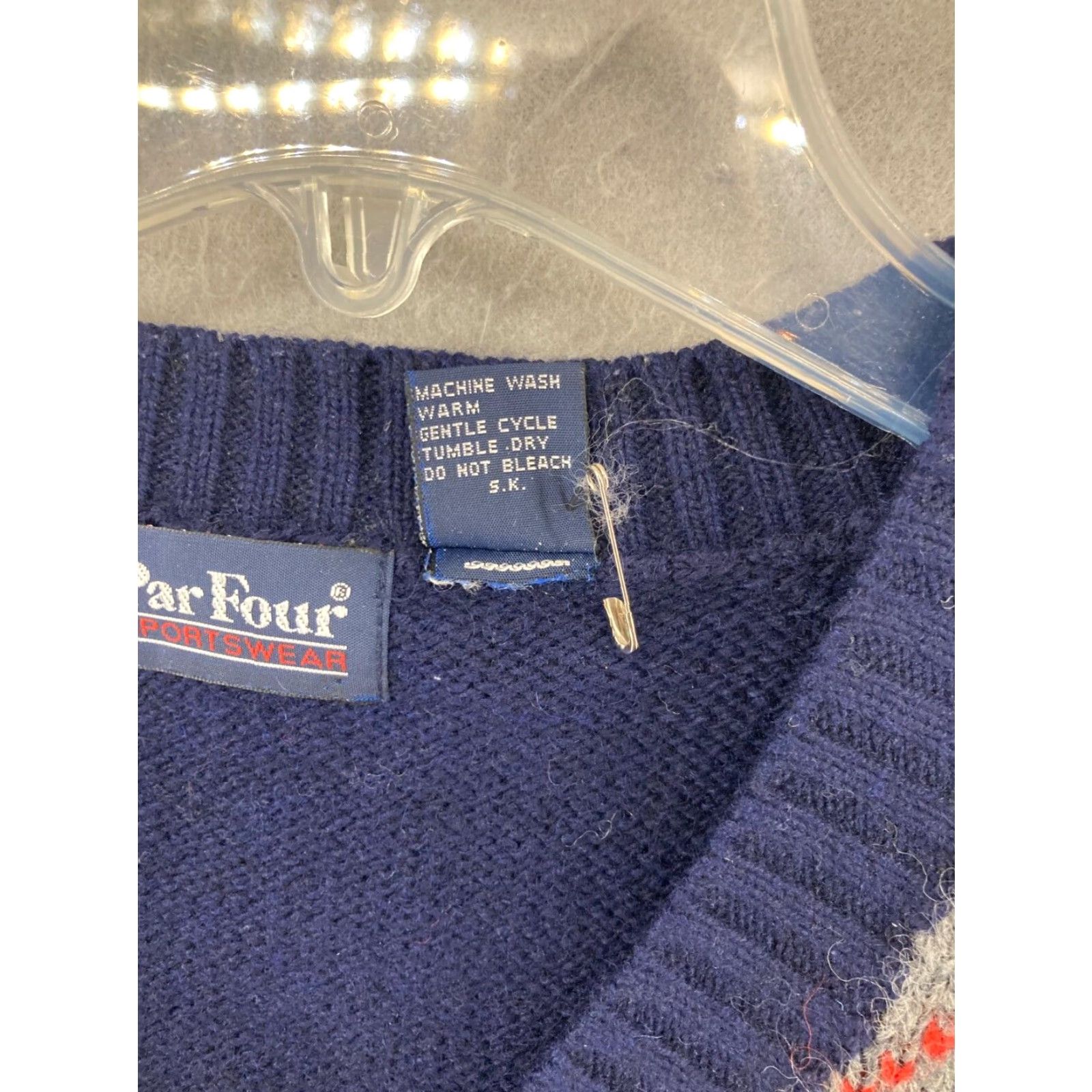 Vintage Mens Blue Argyle Sweater Vest XL Extra Large Golf V Neck Size US XL / EU 56 / 4 - 5 Thumbnail