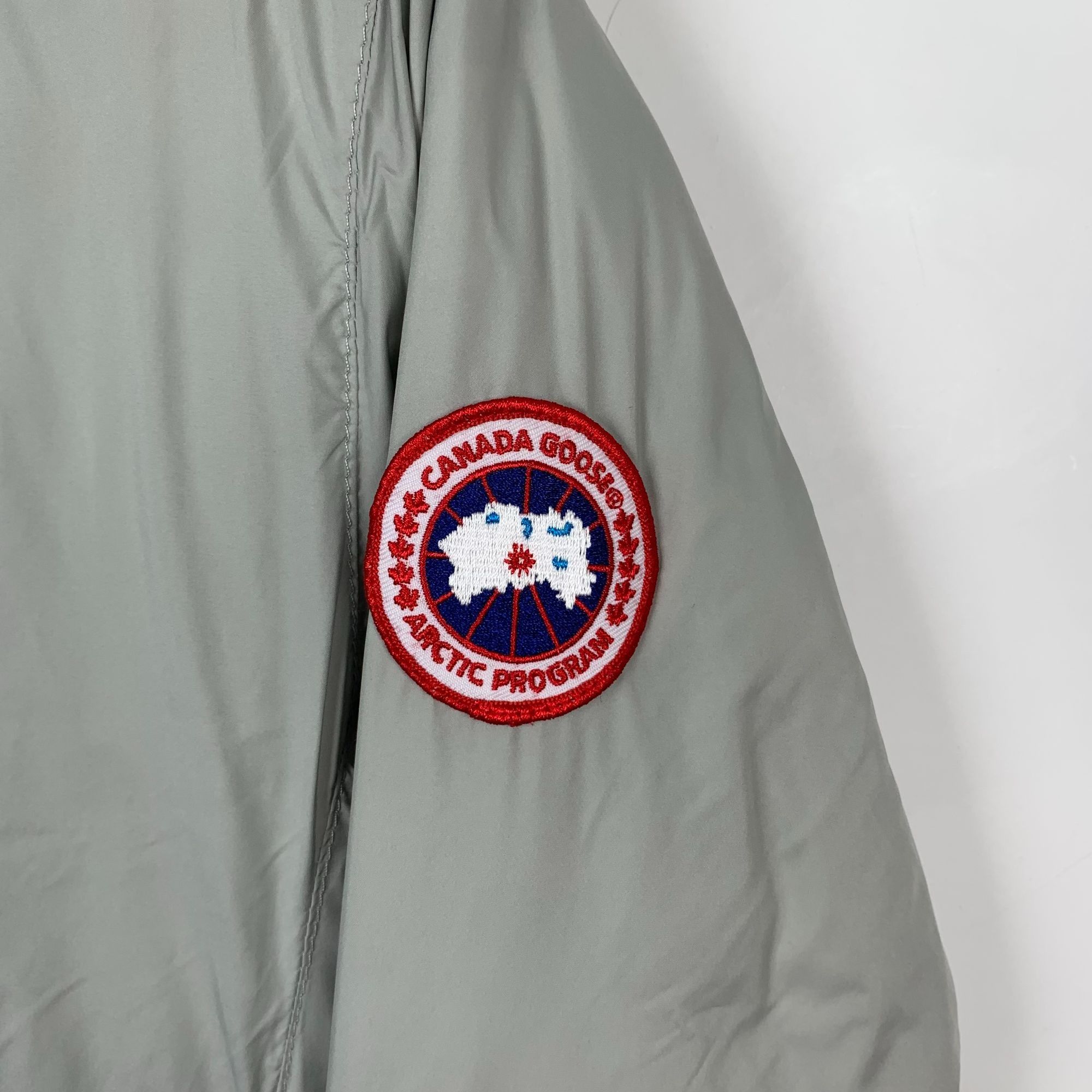 Canada Goose Canada Goose Grey Red Label Zip-Up Down Jacket (Size S) Size US S / EU 44-46 / 1 - 5 Thumbnail
