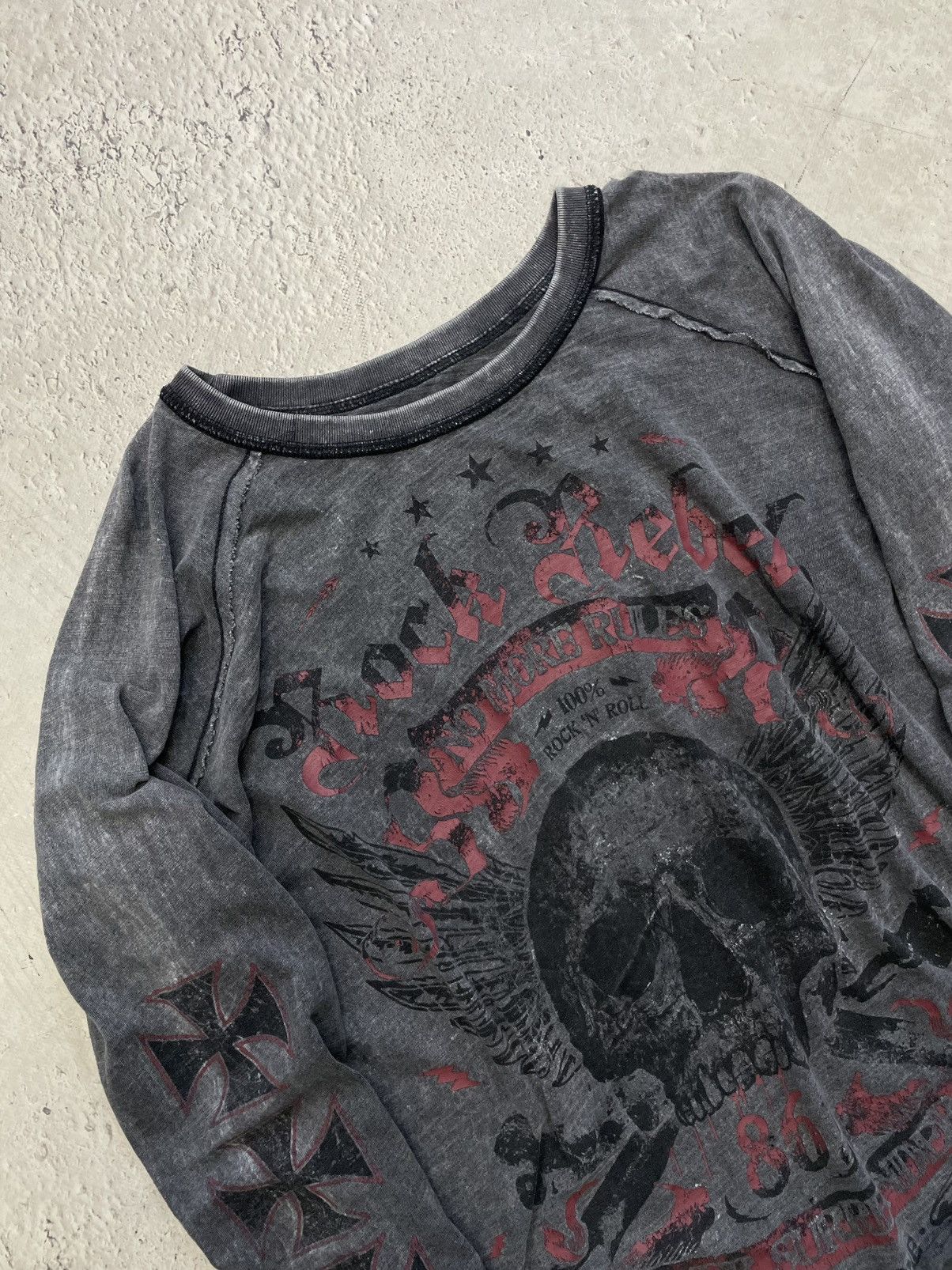 West Coast Choppers Rare washed crosses skulls long sleeve 90s hype y2k Size US M / EU 48-50 / 2 - 4 Thumbnail