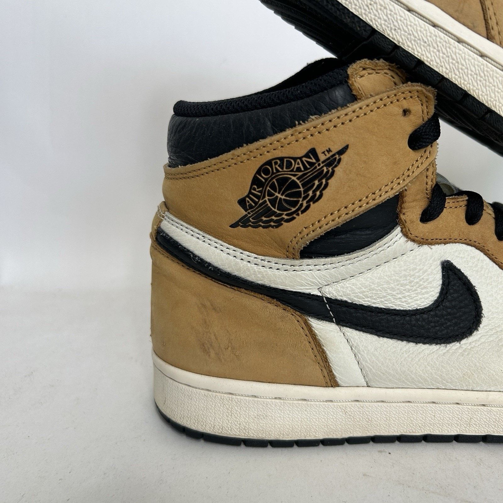 Jordan Brand Nike Air Jordan 1 Retro High OG “Rookie of the Year” Size US 10.5 / EU 43-44 - 8 Thumbnail