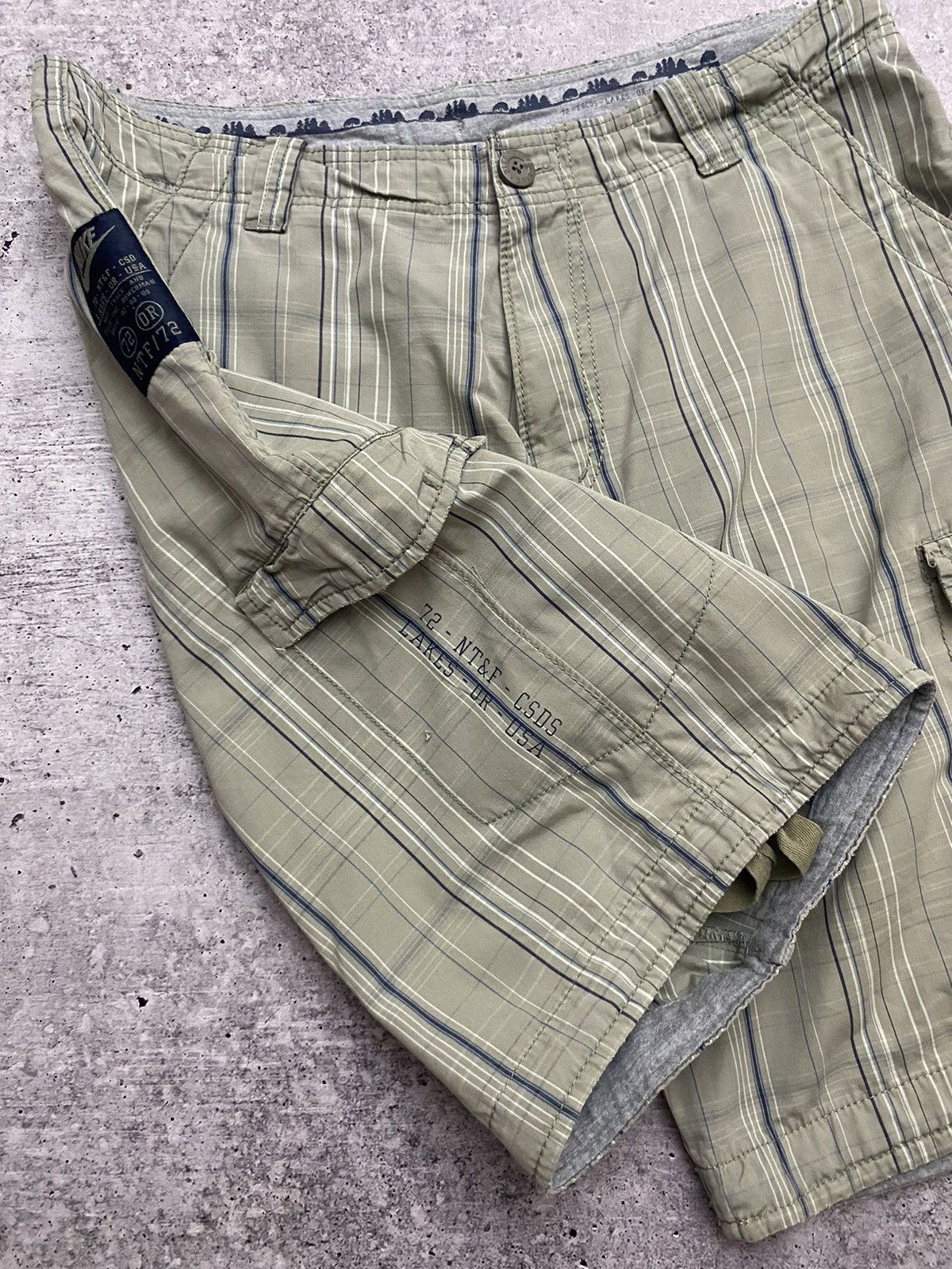 Nike × Vintage Nike vintage cargo shorts Size US 34 / EU 50 - 4 Thumbnail