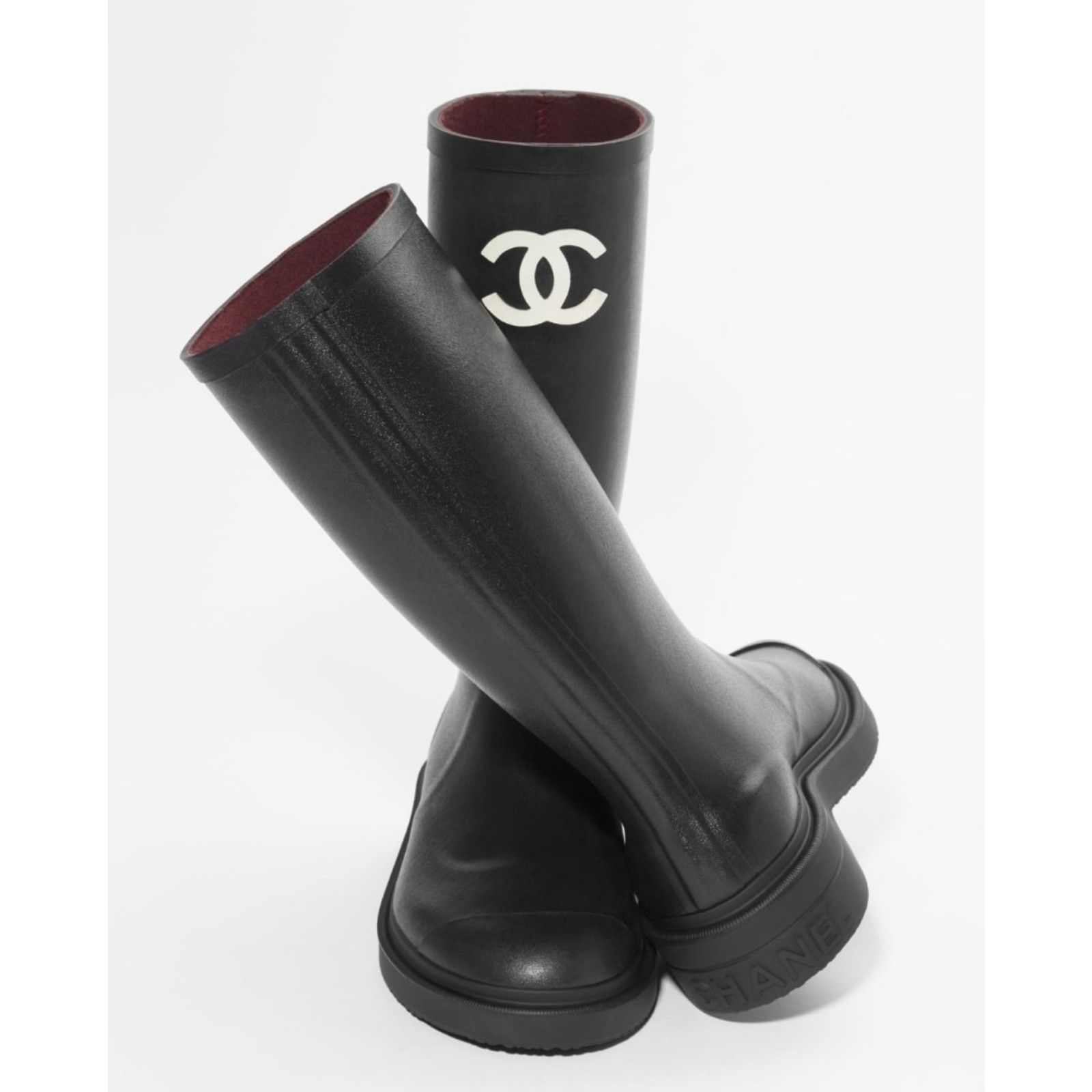Chanel Chanel REV Black White CC Logo High Rubber Rain Boots 41 Size US 11 / IT 41 - 1 Thumbnail