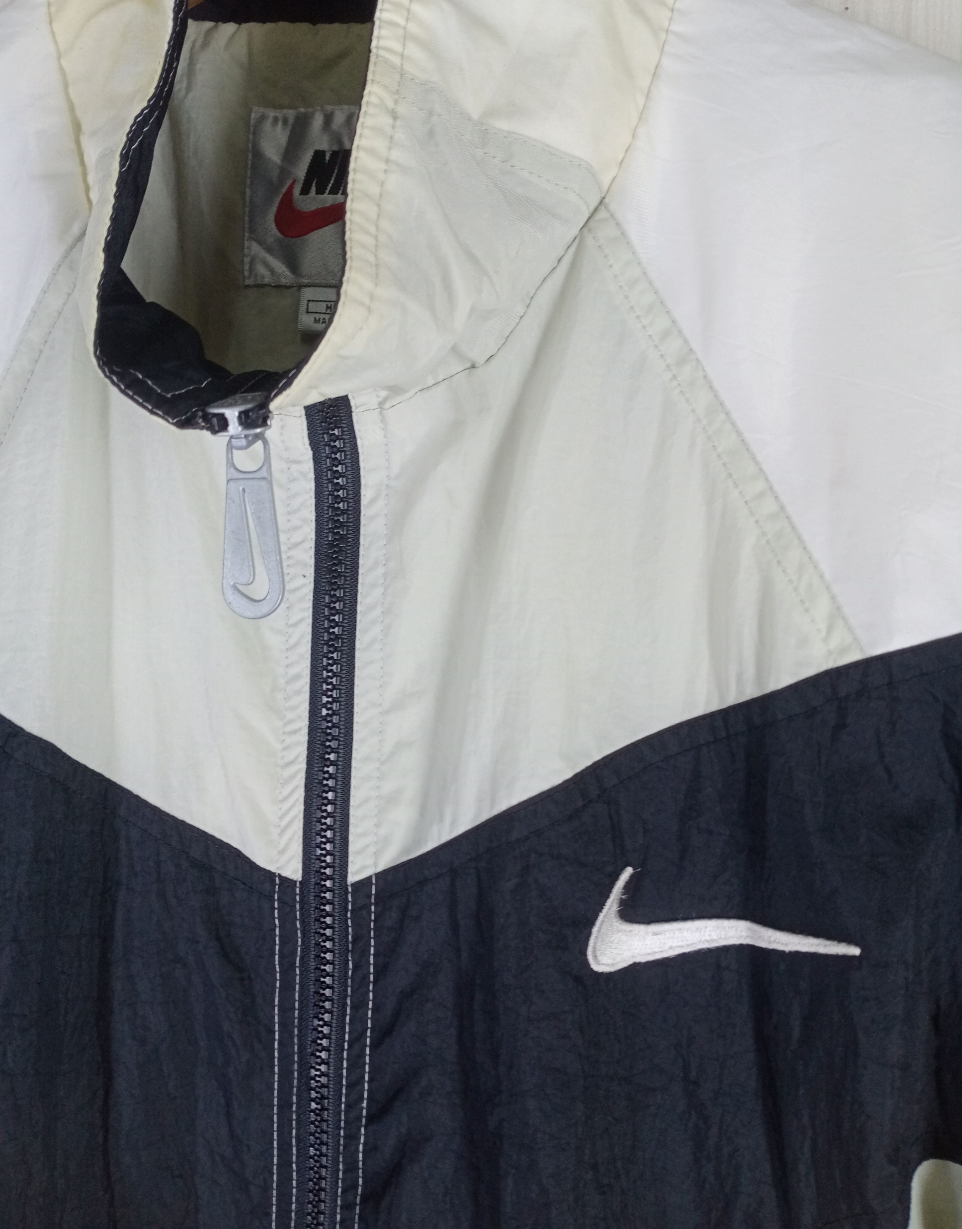 Nike Rare Vintage 90s Nike Big Logo Jacket Size US M / EU 48-50 / 2 - 5 Thumbnail
